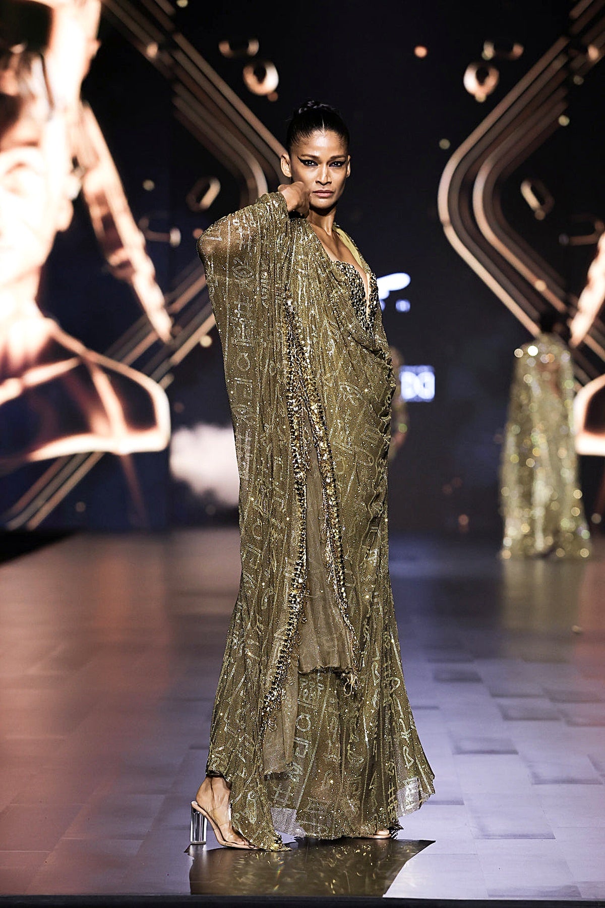 Amunet Kaftan Set