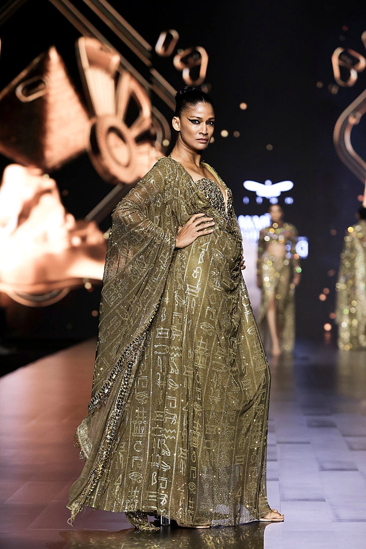 Amunet Kaftan Set