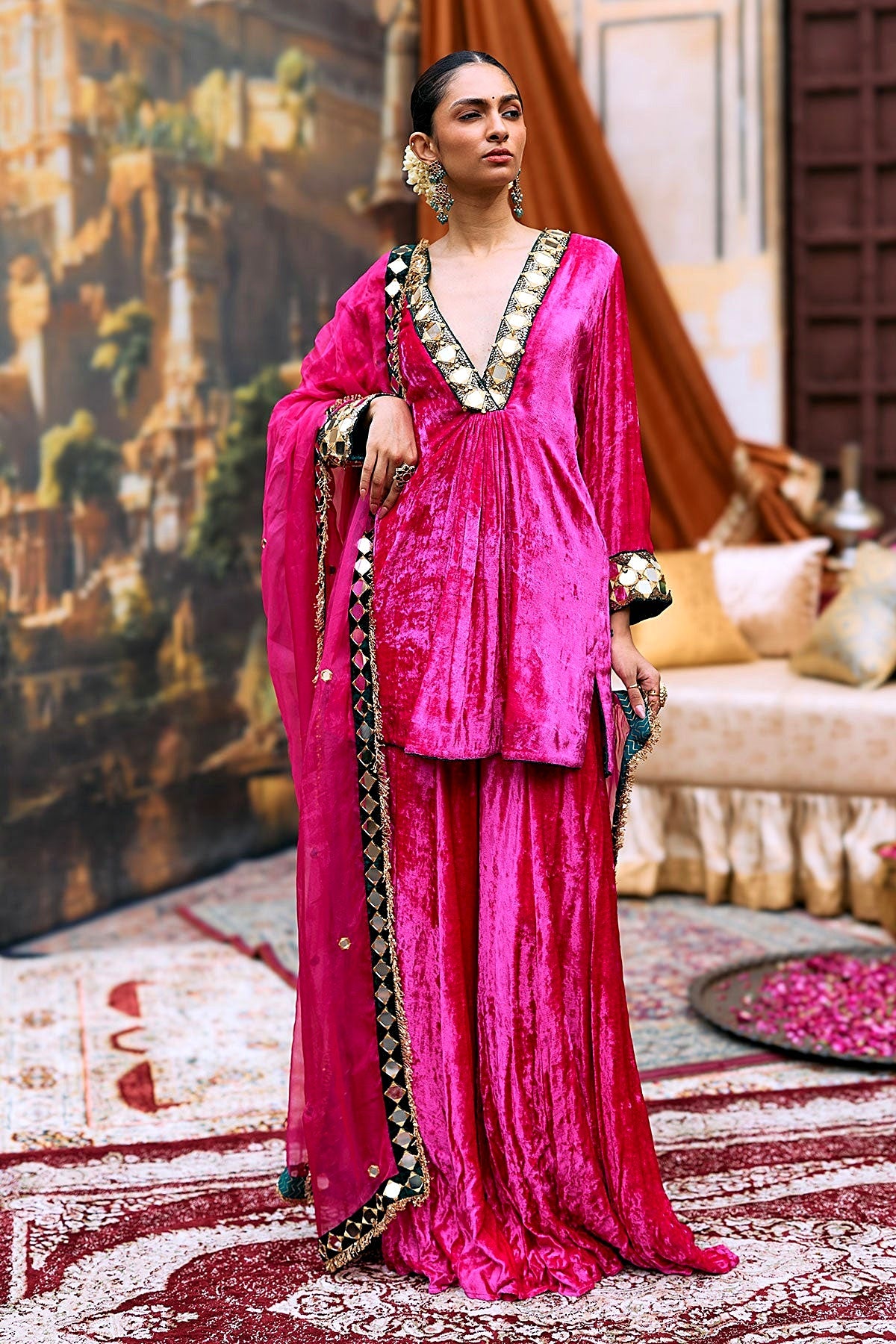 Gulaab Makhmal Khayal Suit