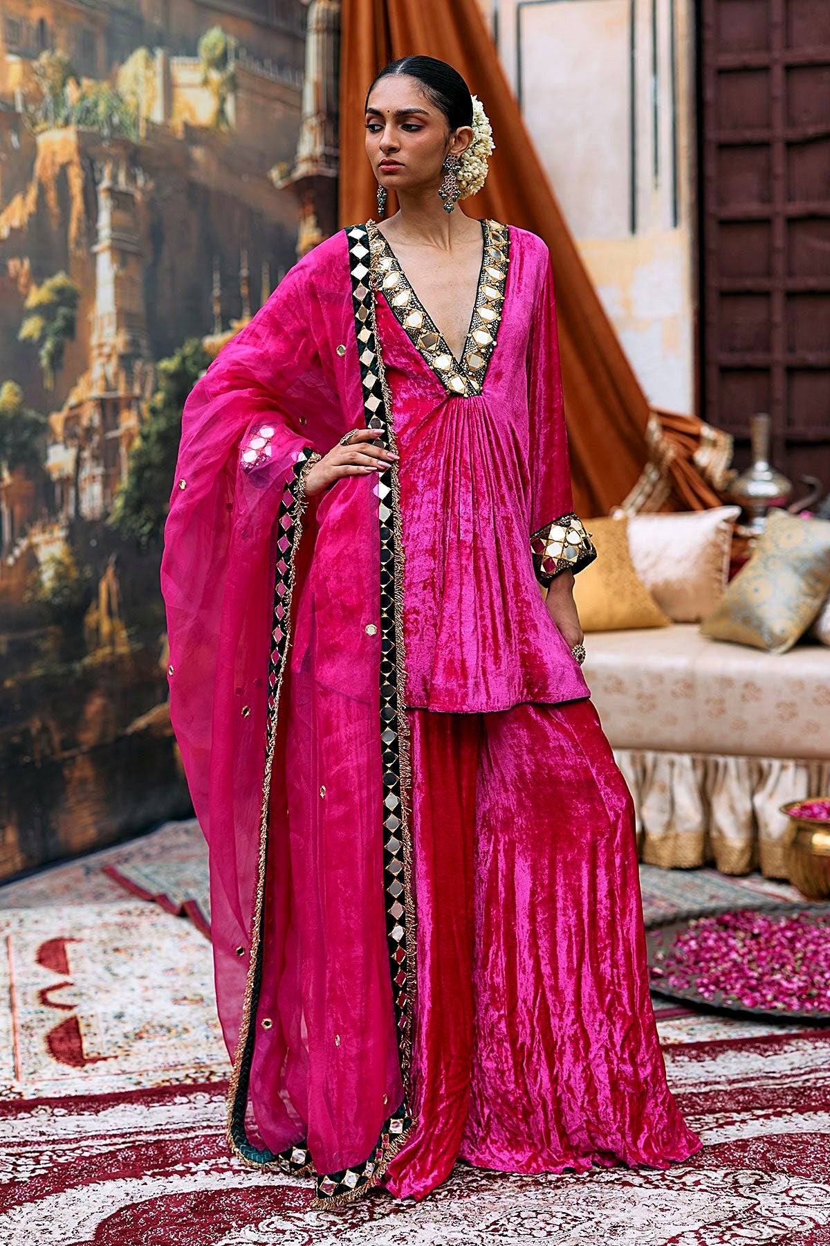 Gulaab Makhmal Khayal Suit