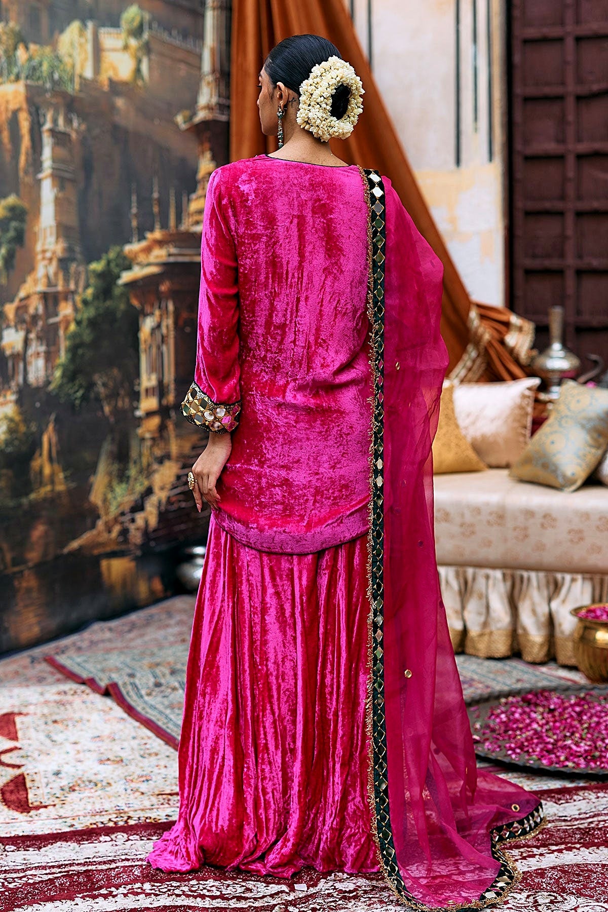 Gulaab Makhmal Khayal Suit