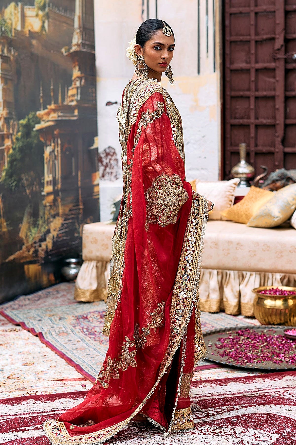 Suvarna Suit