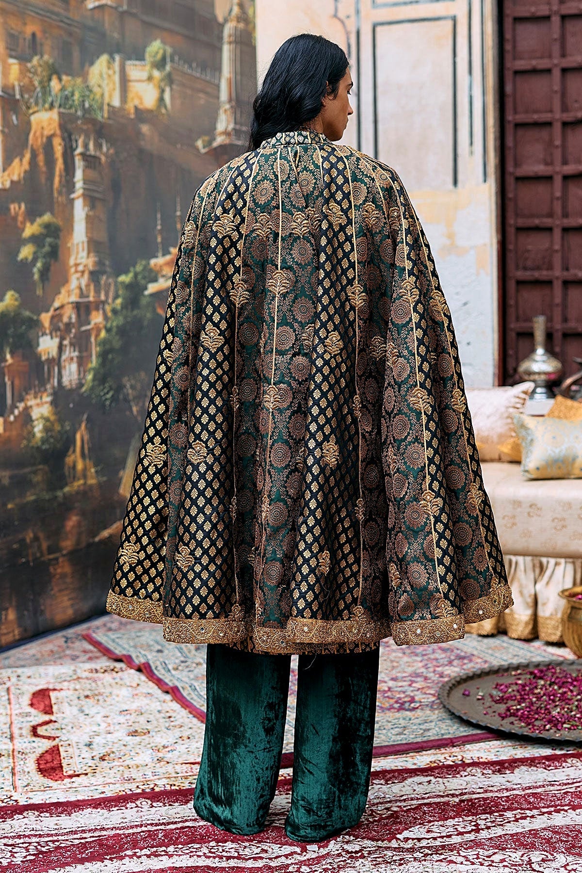 Vajra Sherwani Set