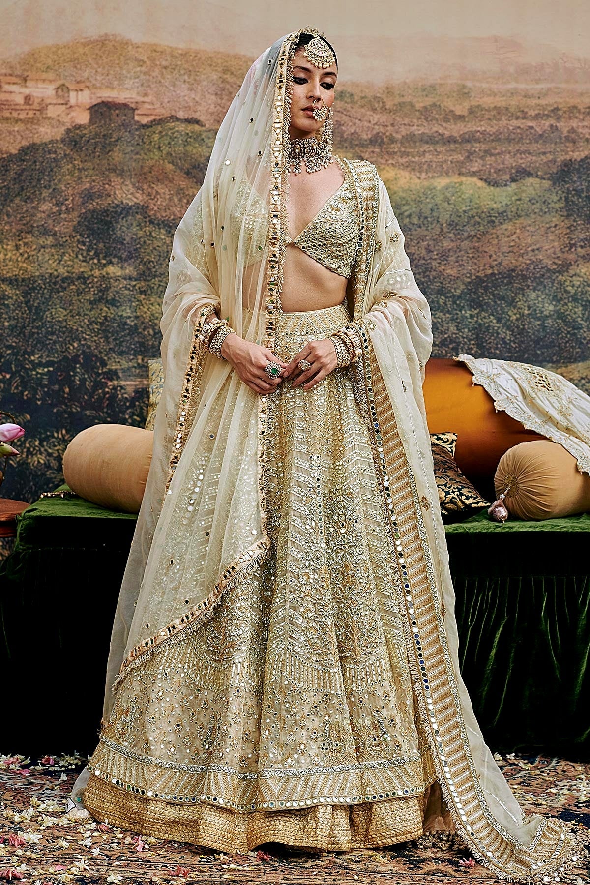 Shvet Afsana Lehenga and Veil