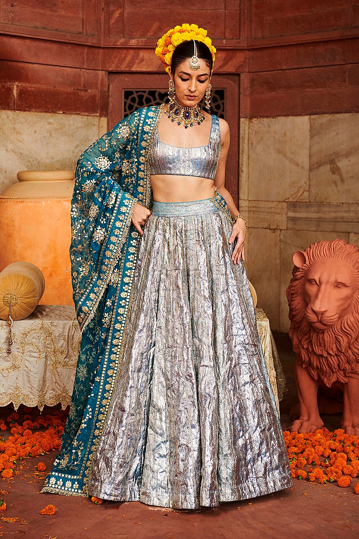 Aasmani Lampi Lehenga
