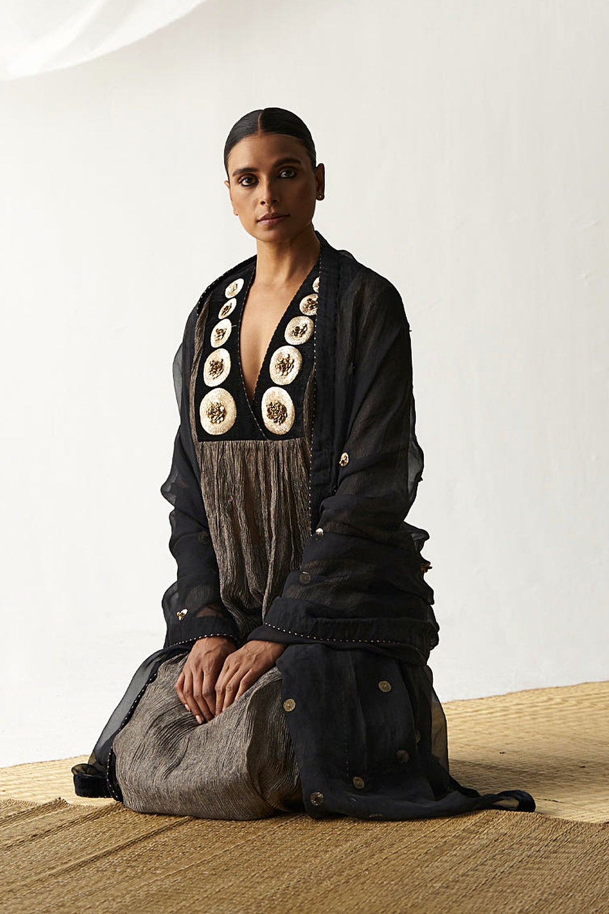 Posheeda Kurta Set