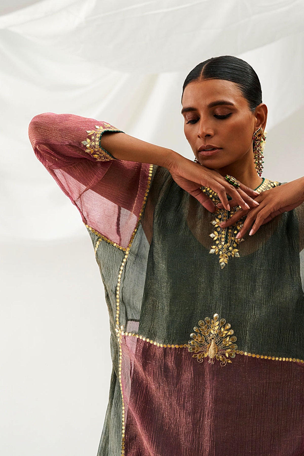 Maahru Kurta Set