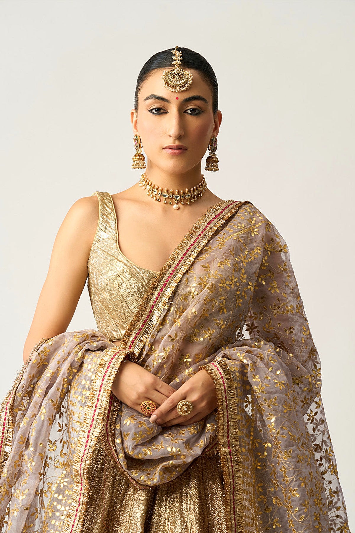 Shabnam Dupatta Chandi Lehenga Set