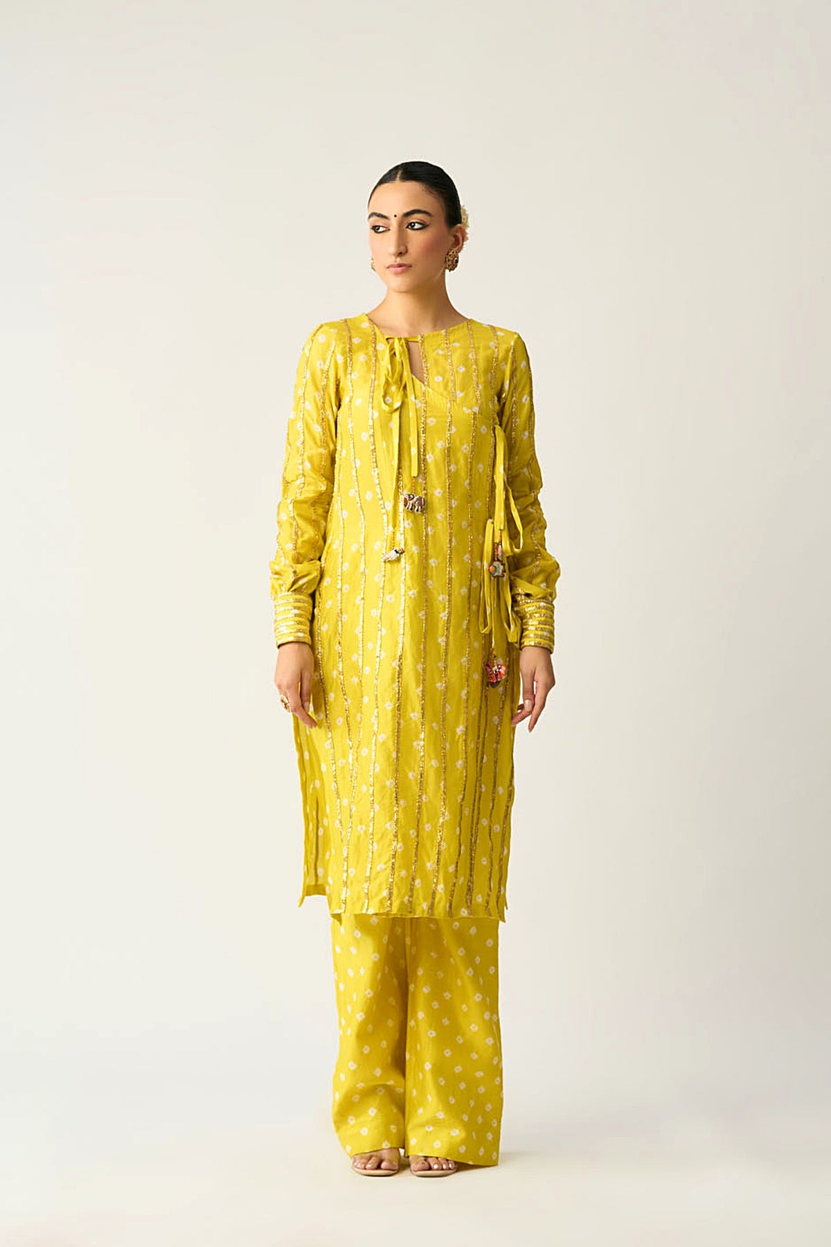 Adini Bandhani Peela Co-ord Set