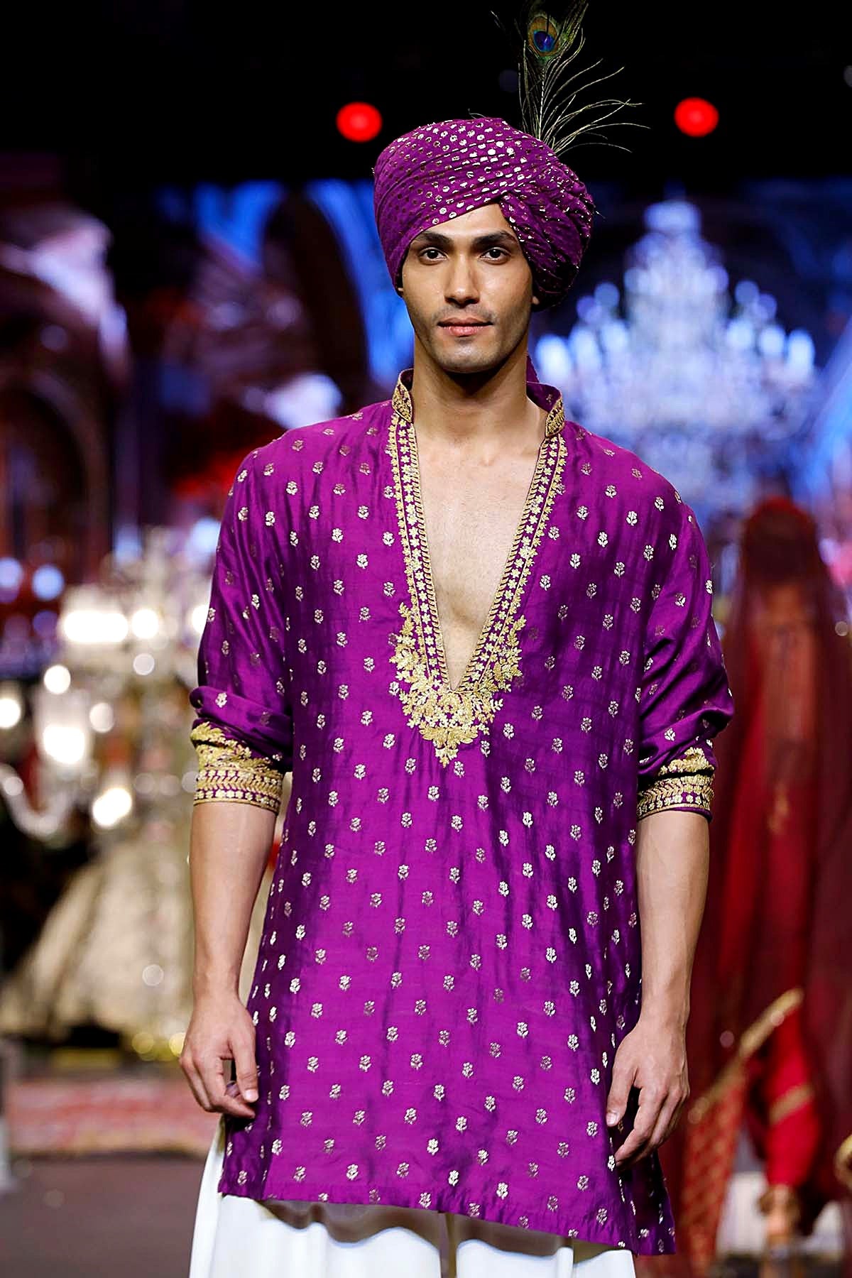Rehzaar Amethyst Kurta Set