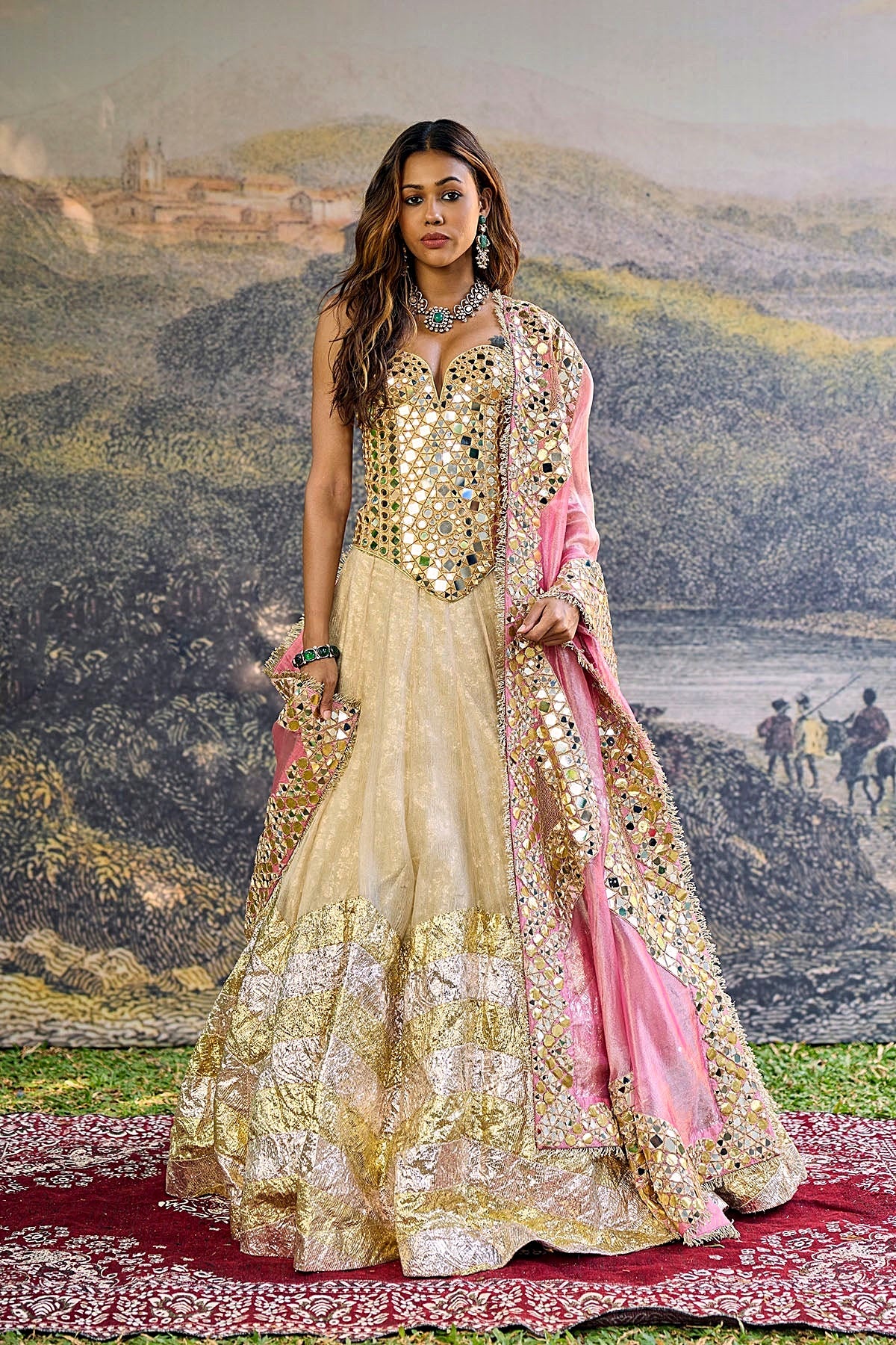 Sunehri Roshan Mirror Lehenga Set