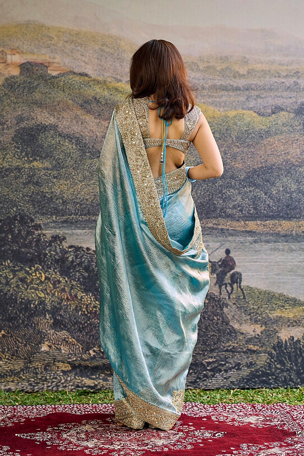 Shobhana Tissue Saree Set