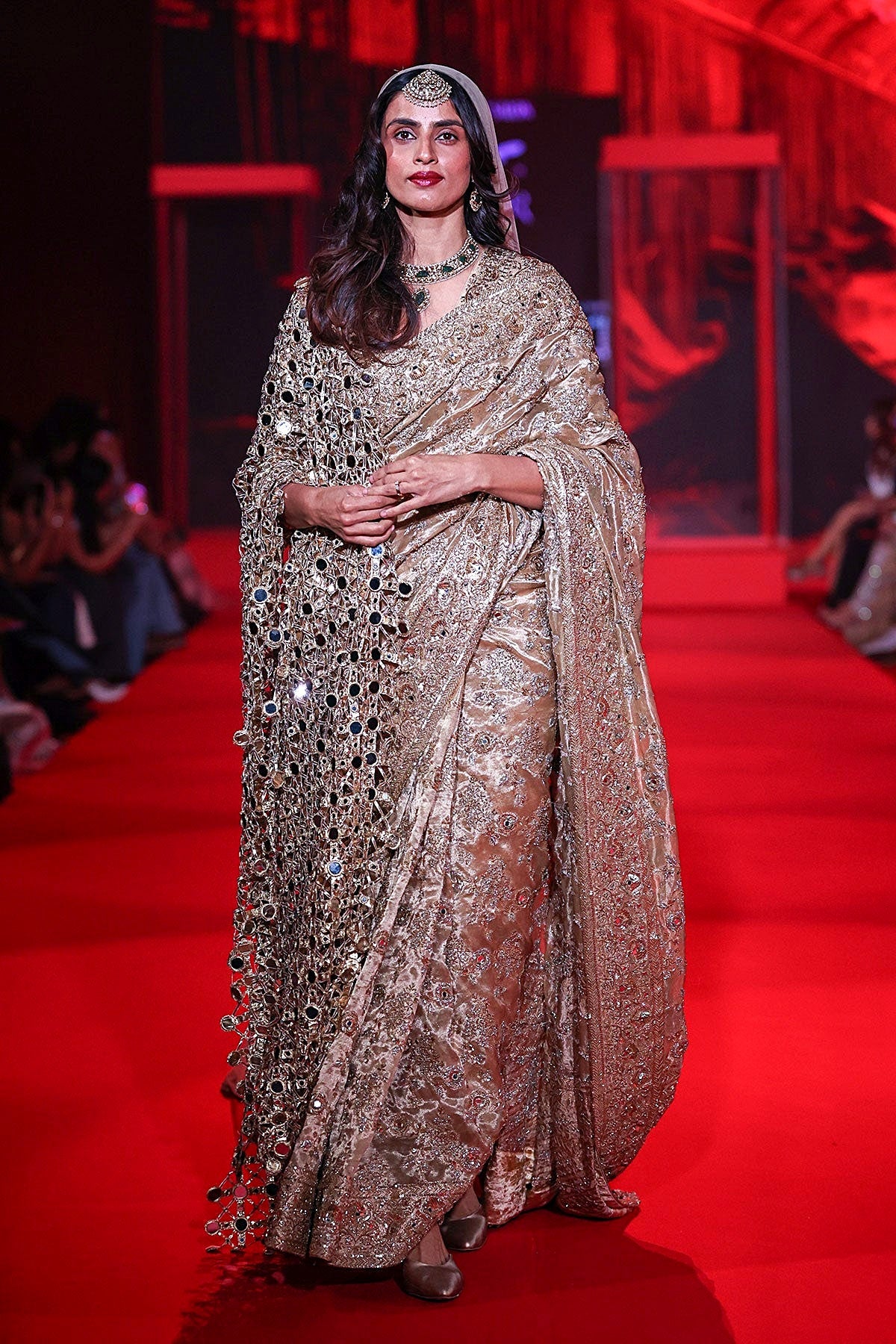 Kanakprabha Saree Set