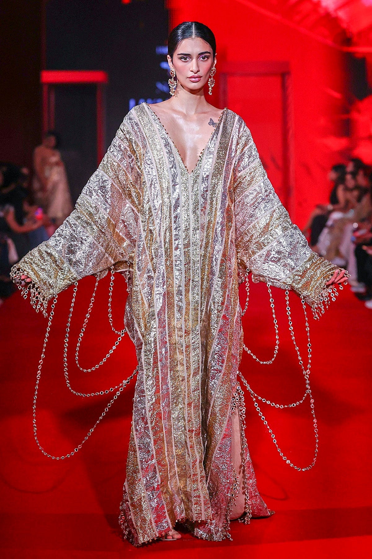 Svarnima Kaftan Set