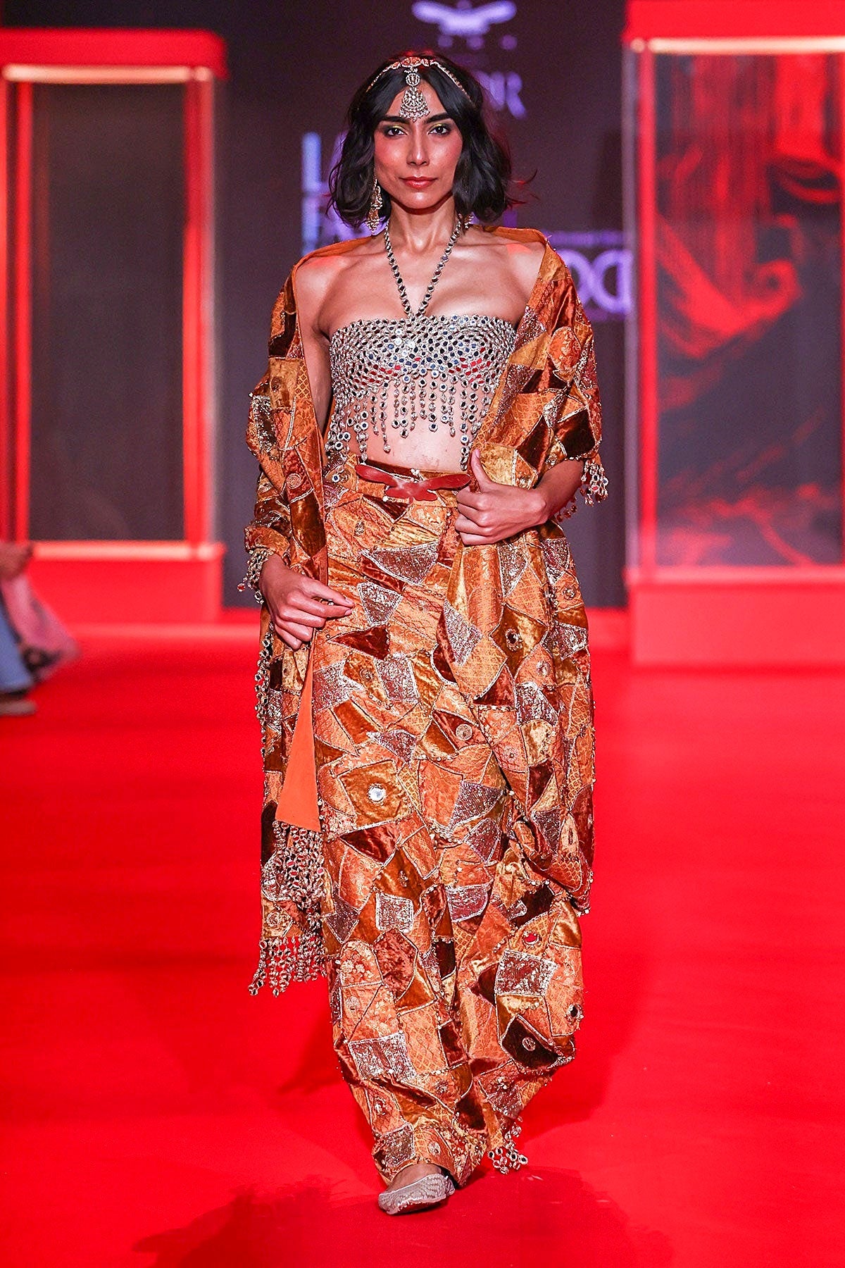 Agneya Saree Set