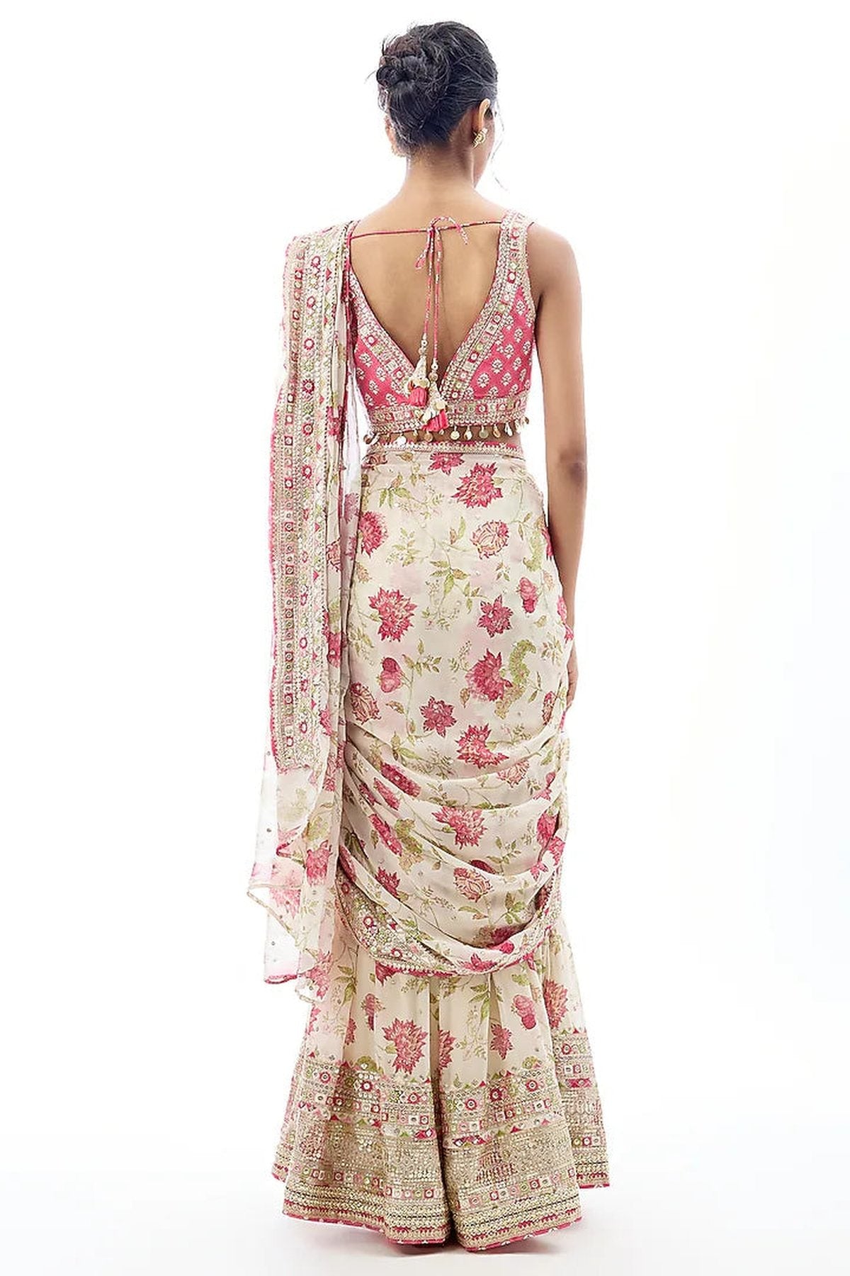 Jenisha Saree Set