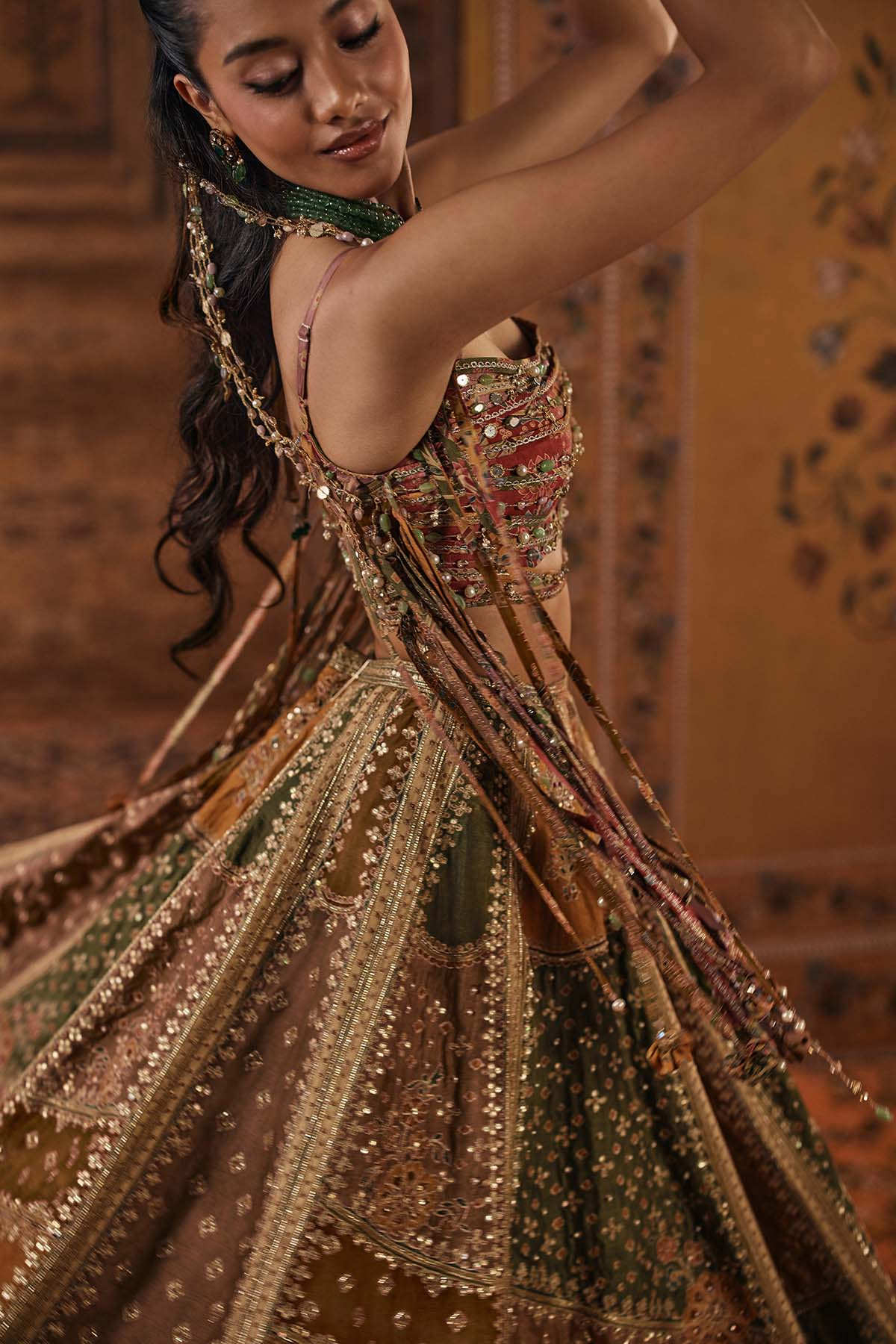 Jhoom LEHENGA SET