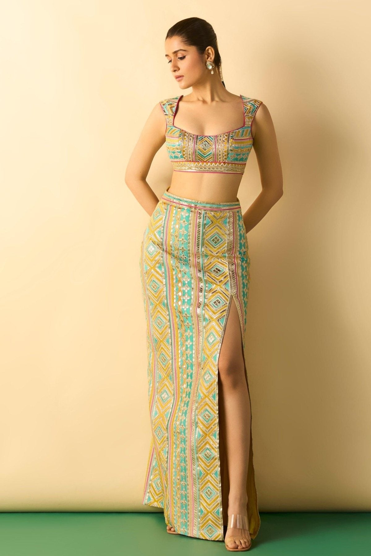 kashvi slit skirt set