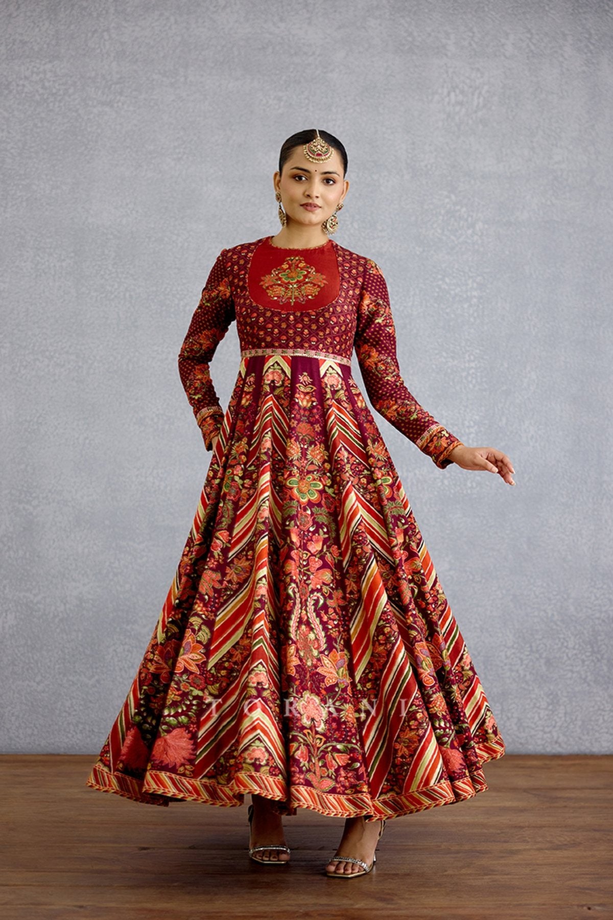 Laalima Naynaa Anarkali Set