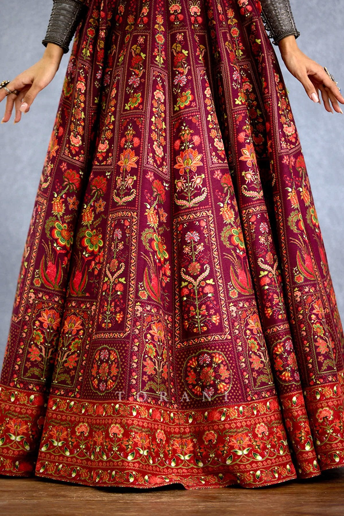 Laalima Suhasini Lehenga Set