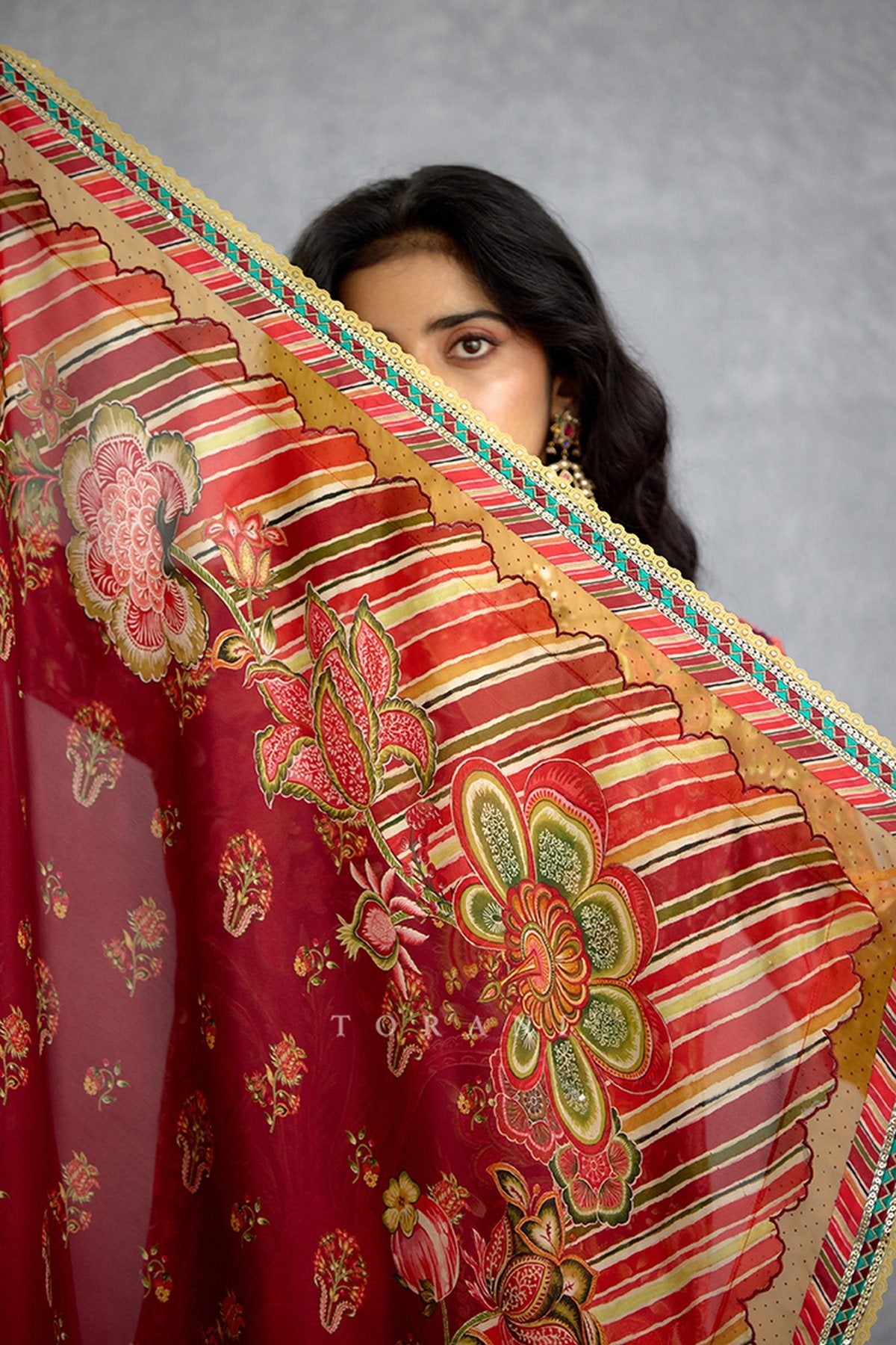 Laalima Writu Tanuja Kurta Set