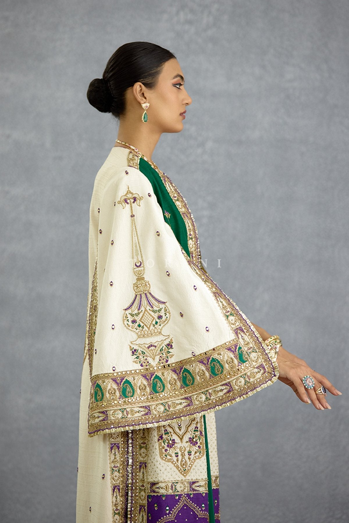 Maahe Hayrah Jacket Set
