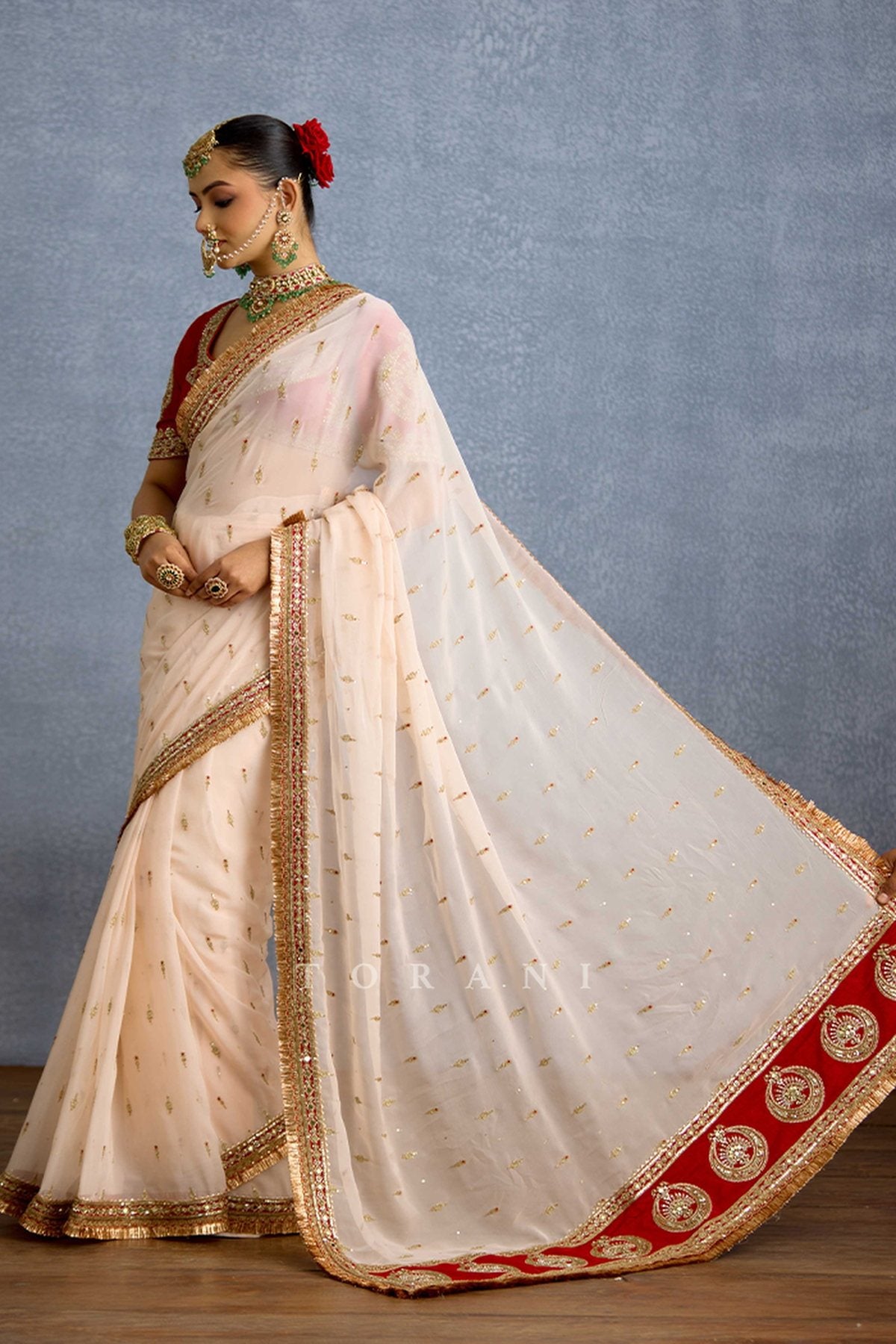 Maahe Riwaayat Saree