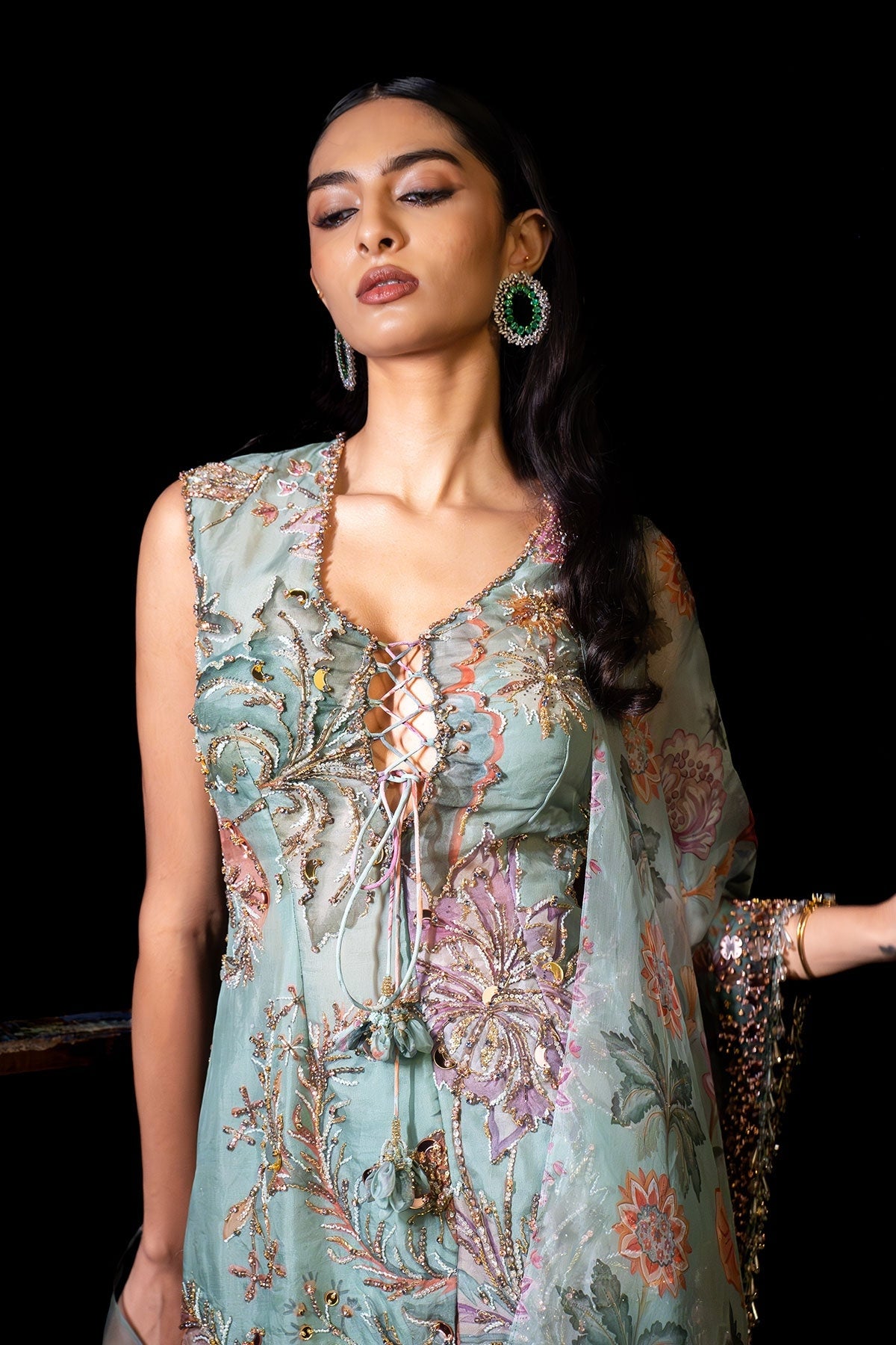 Sania Hand Embroidered Kurta Set