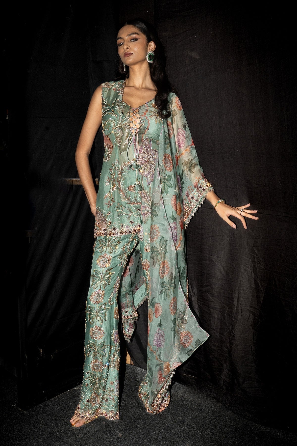 Sania Hand Embroidered Kurta Set