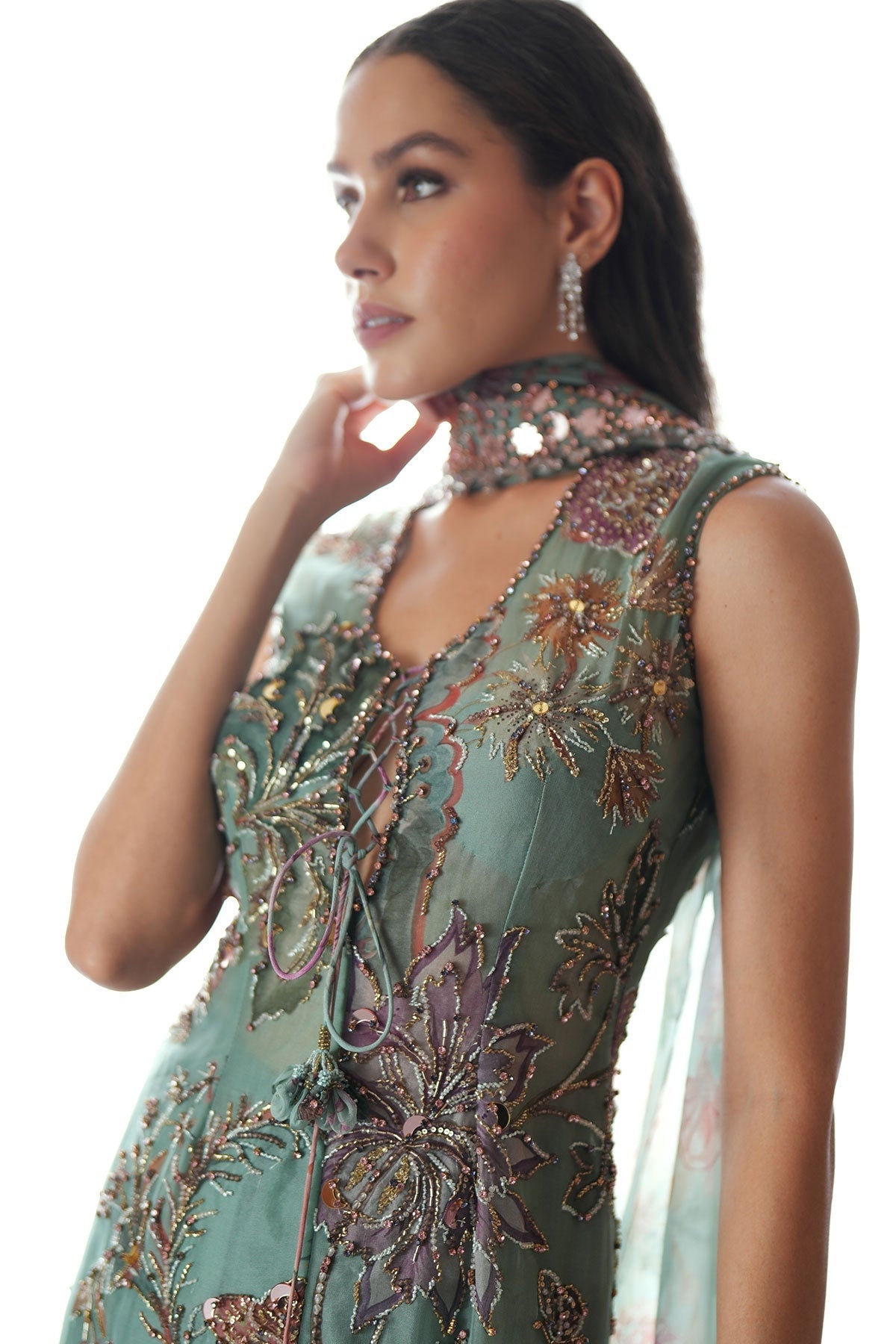 Sania Hand Embroidered Kurta Set