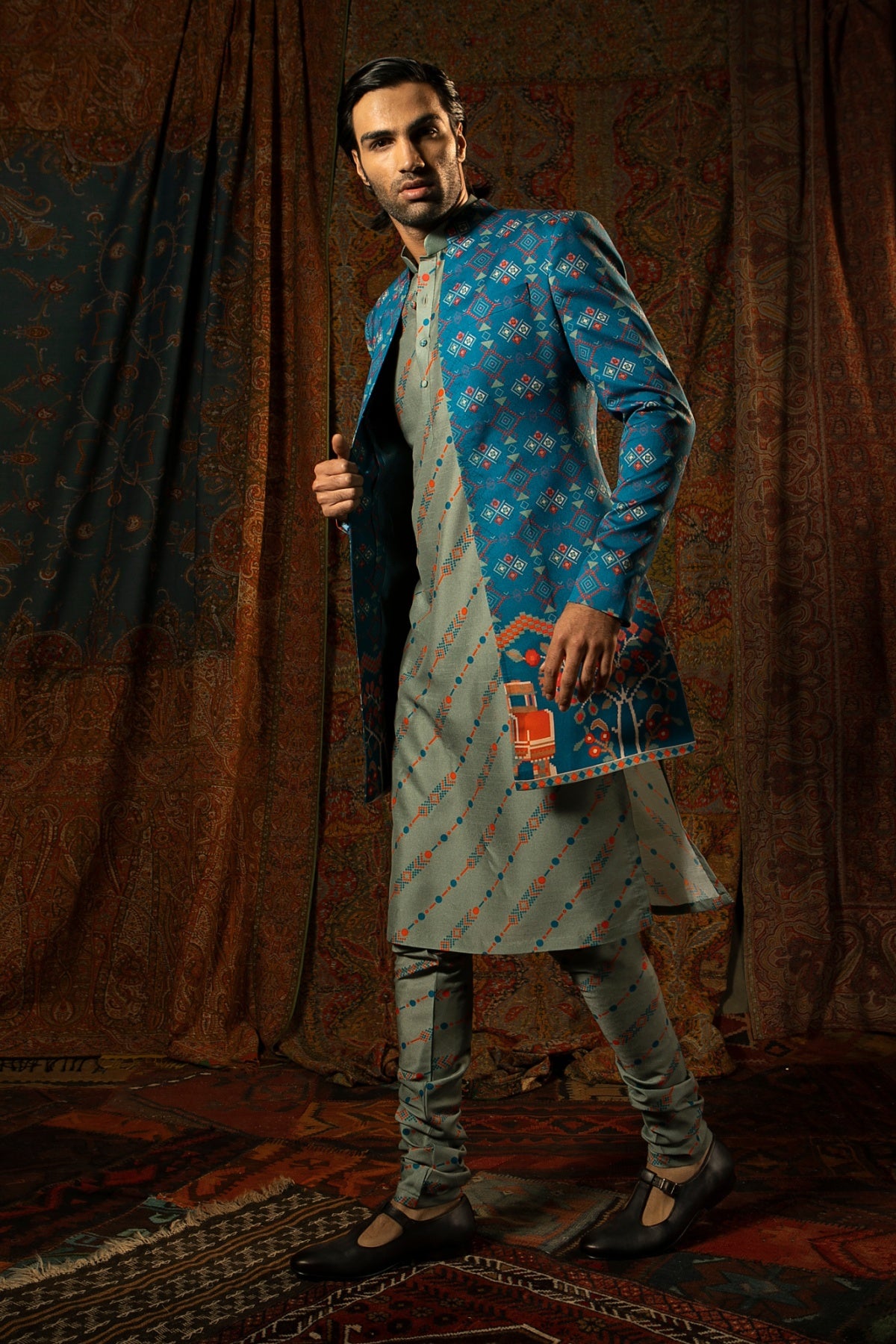 Martaba Kurta and Churridar with Indo Western Bandhi