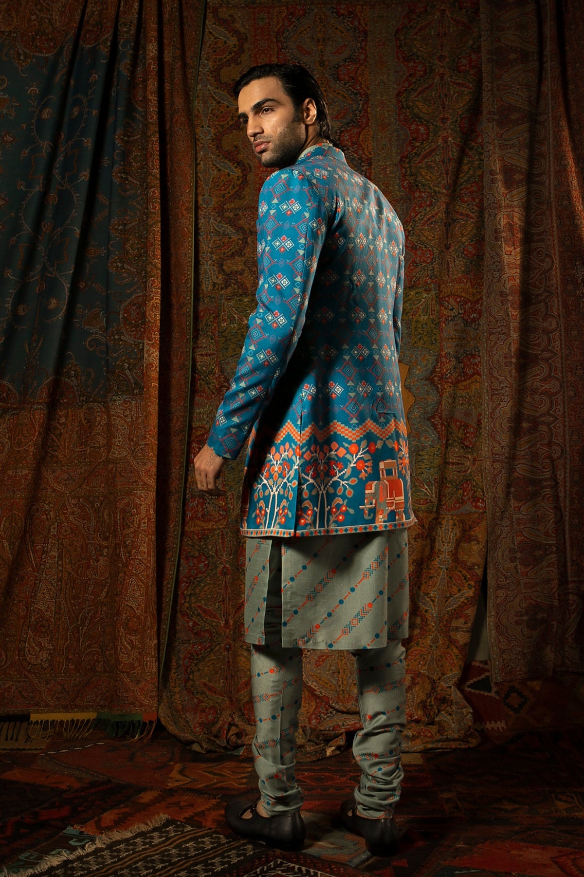Martaba Kurta and Churridar with Indo Western Bandhi