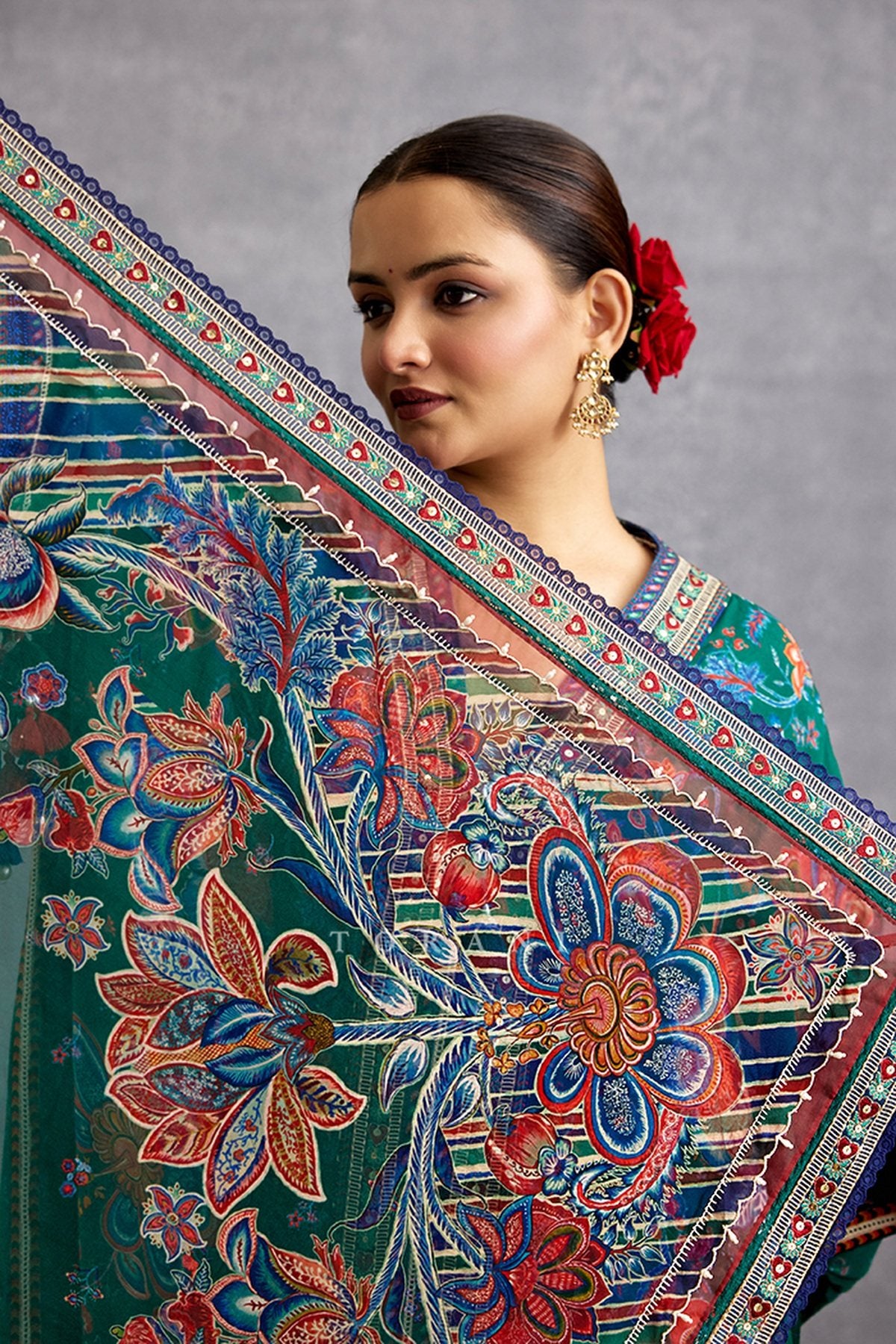 Mayurika Phulera Scarf