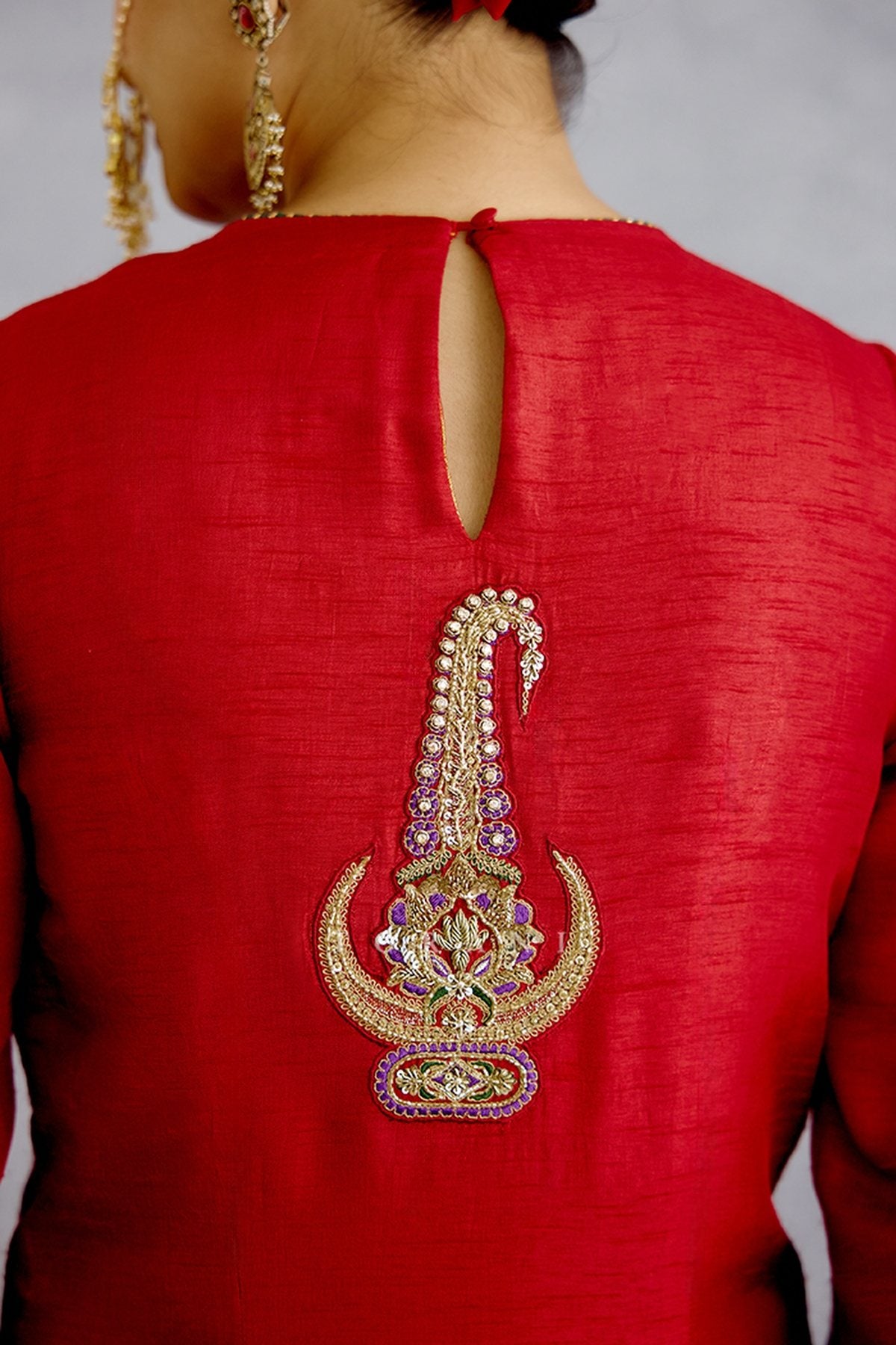 Mehrang Amna Kurta Set