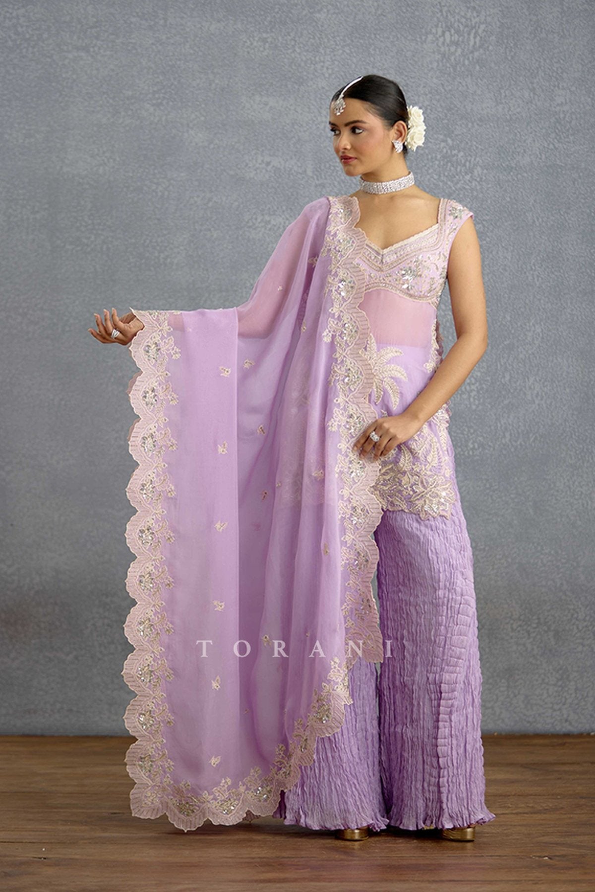 Nairika Chandra Chaandni Set