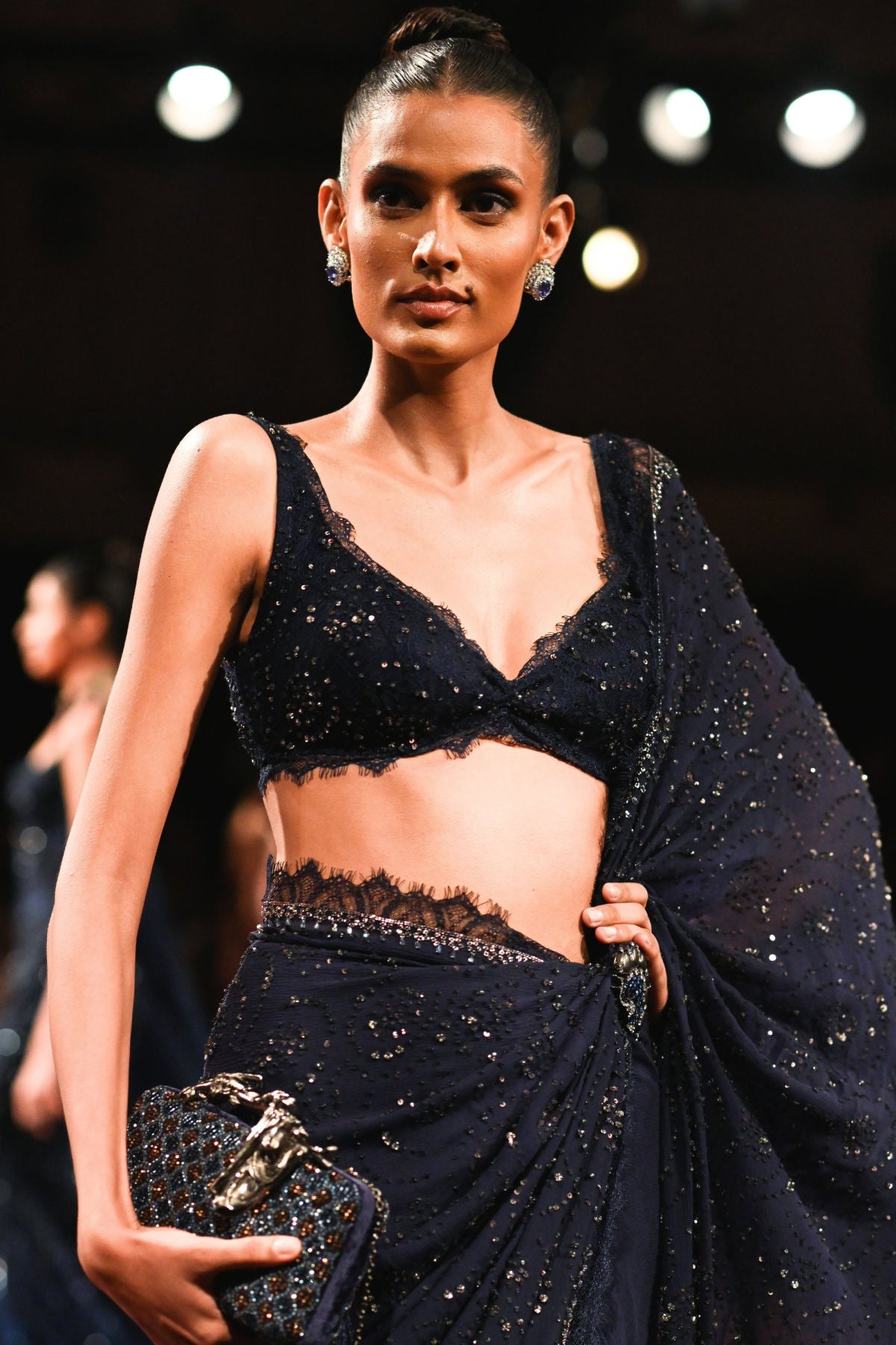 Neel Tara Saree