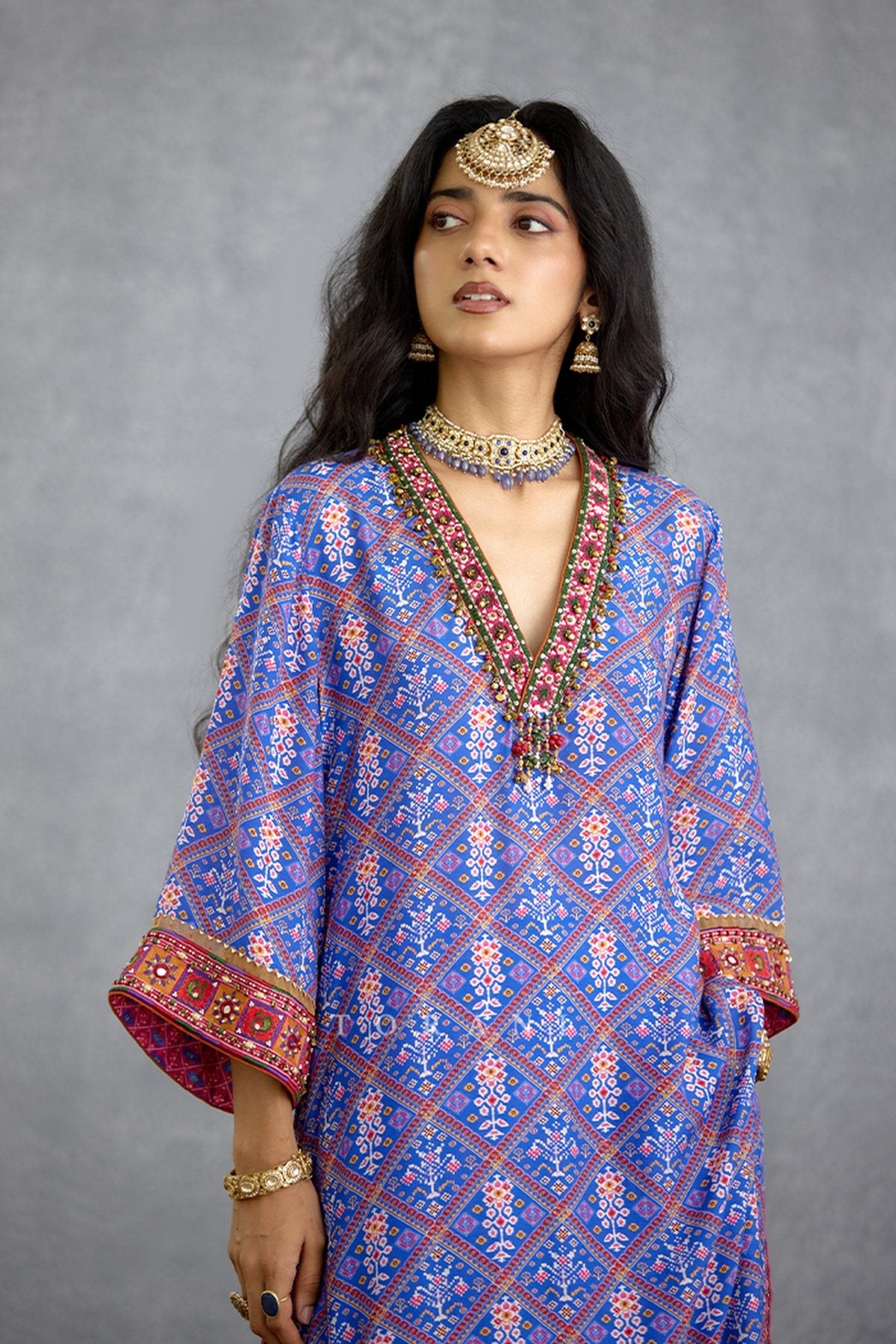 Niladri Darsha Kurta Set