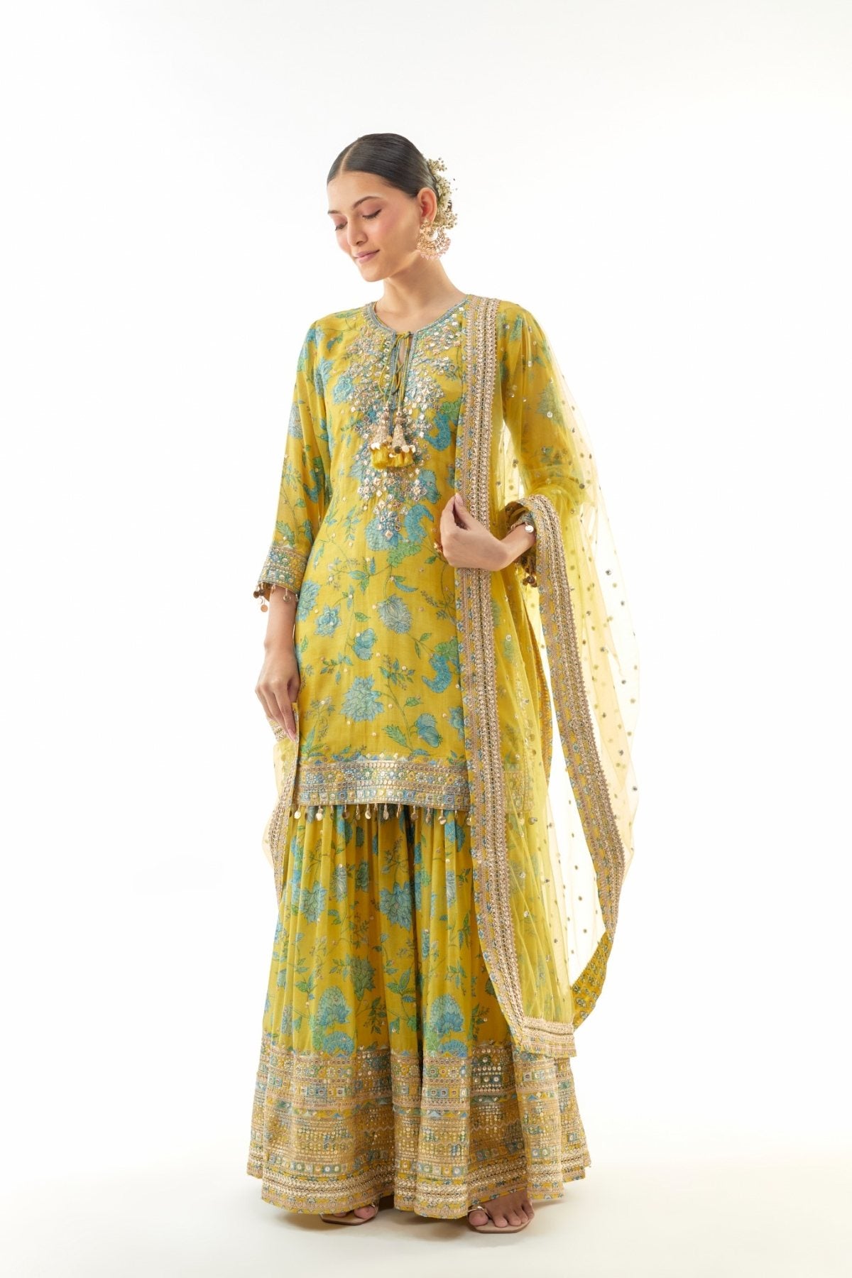 Niyati Sharara Set