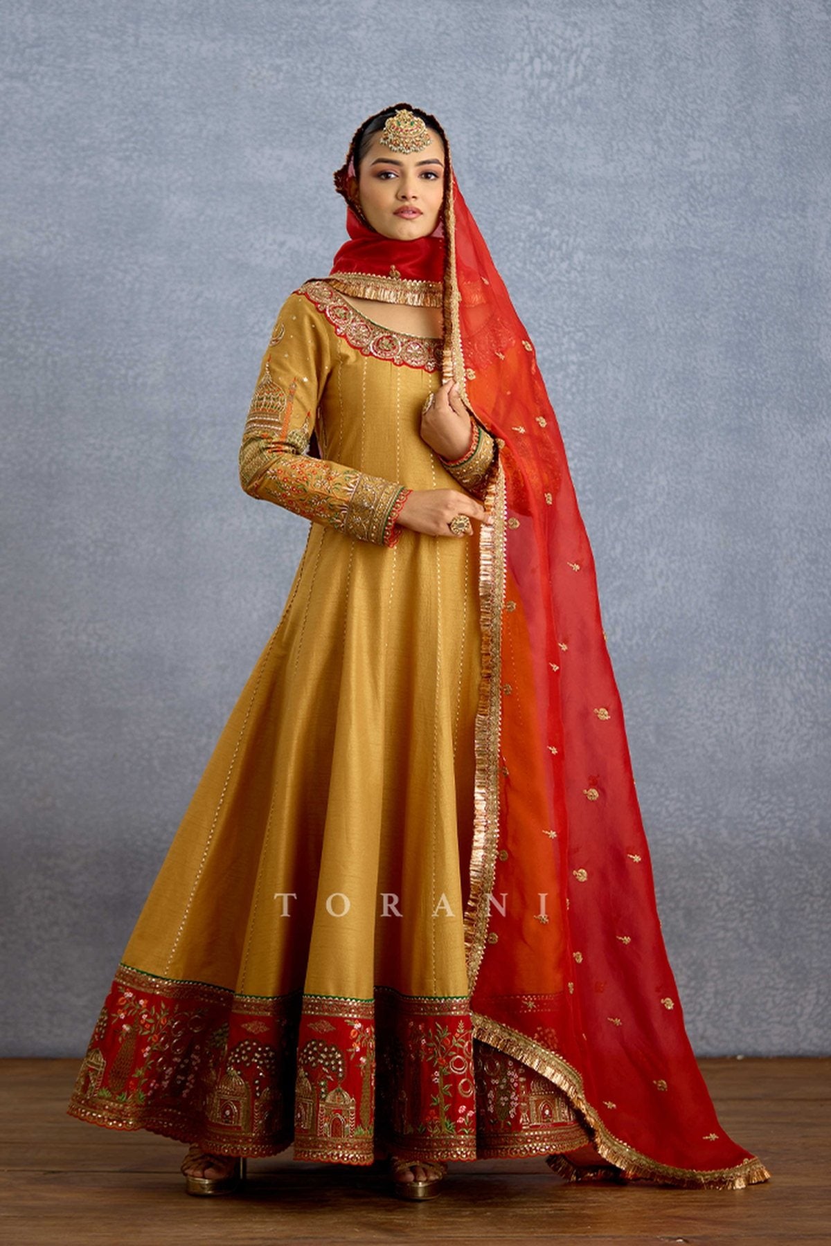 Noor Zehra Anarkali Set