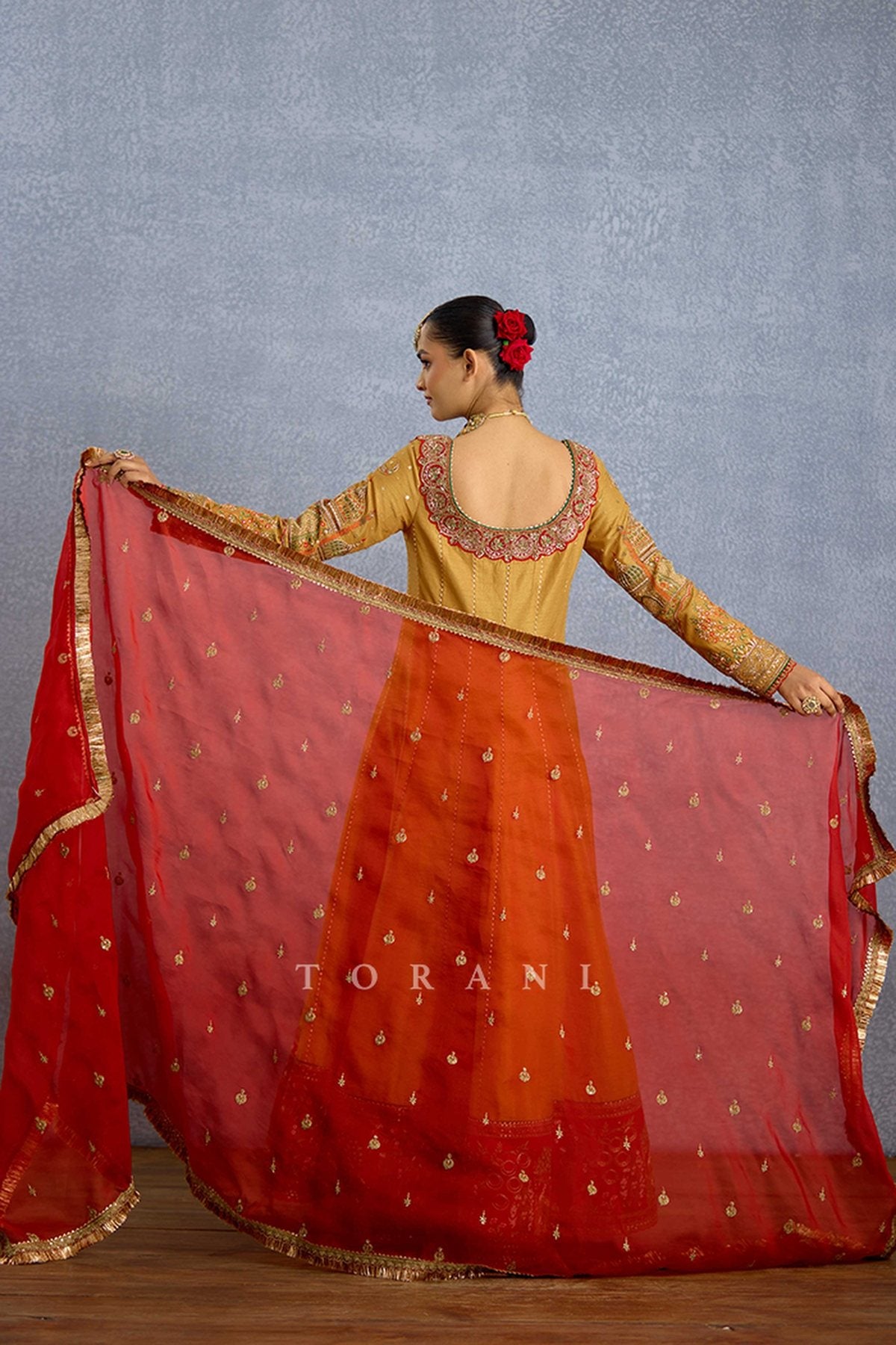 Noor Zehra Anarkali Set