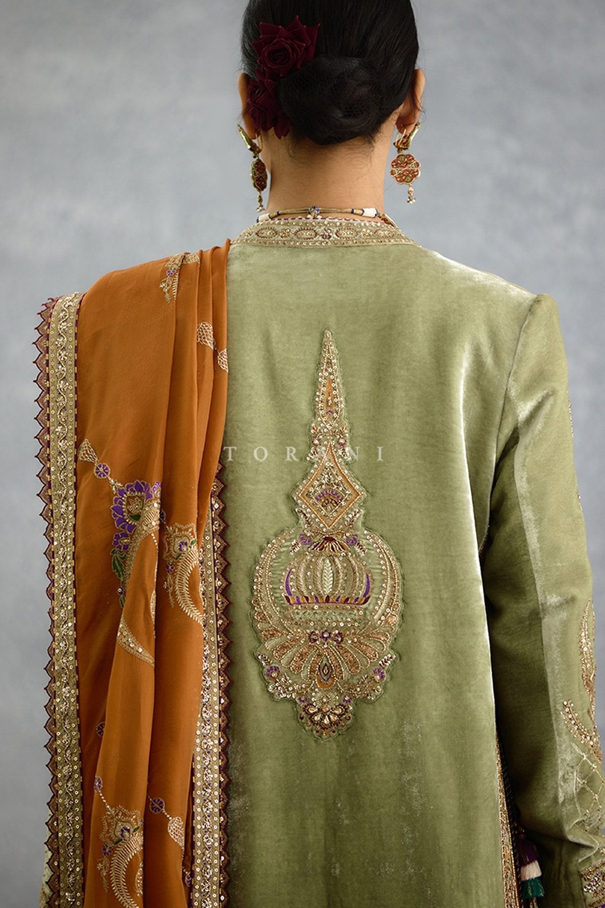 Nuraan Rangsaaz Omaira Saree Set
