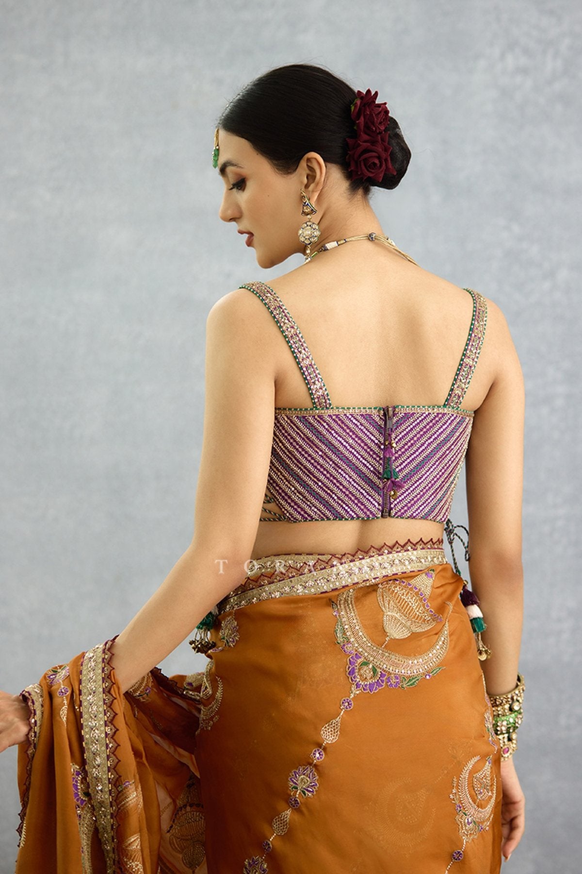 Nuraan Rangsaaz Omaira Saree Set