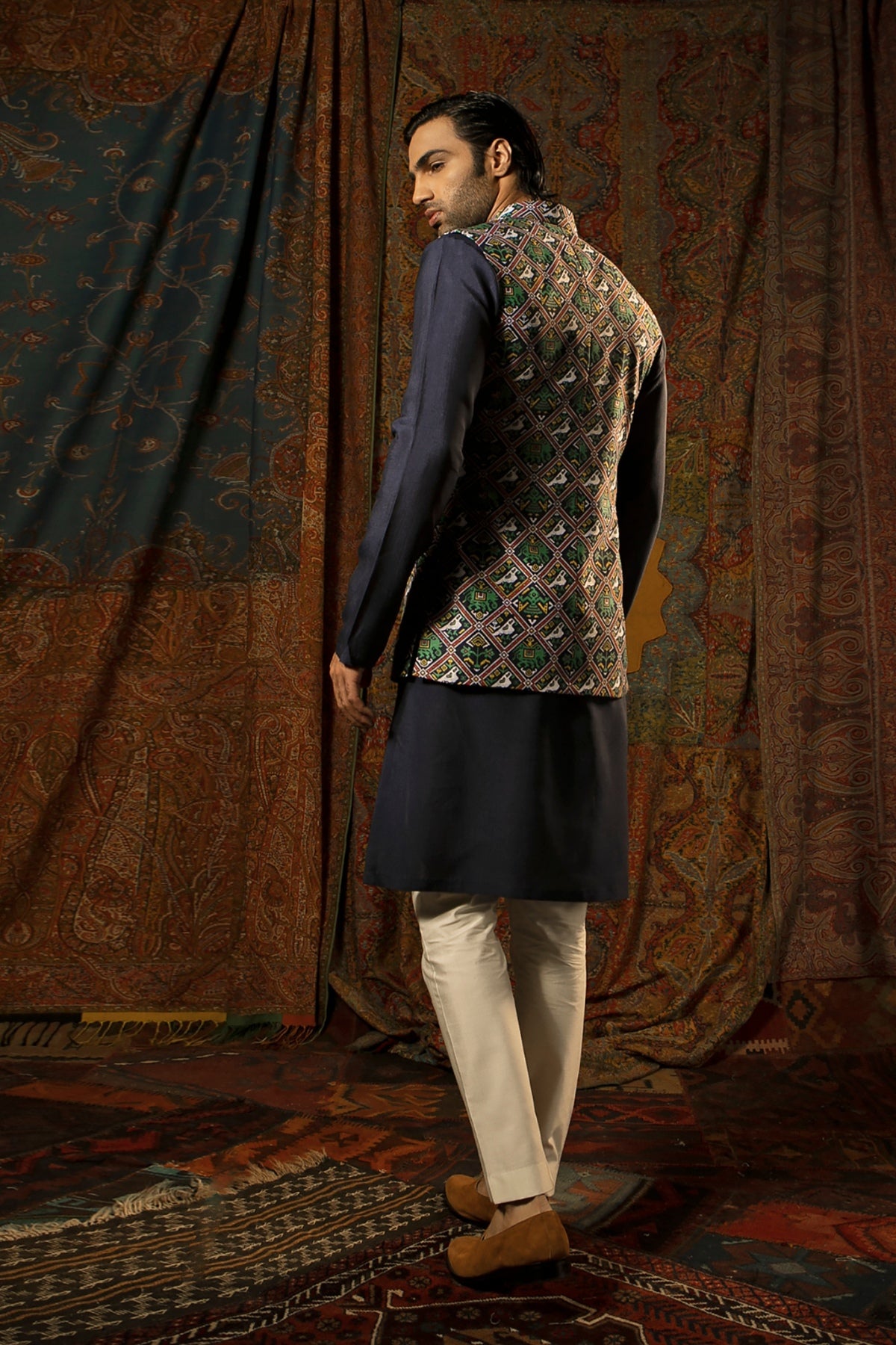 Patolu Bandhi, Kurta & Pant Set