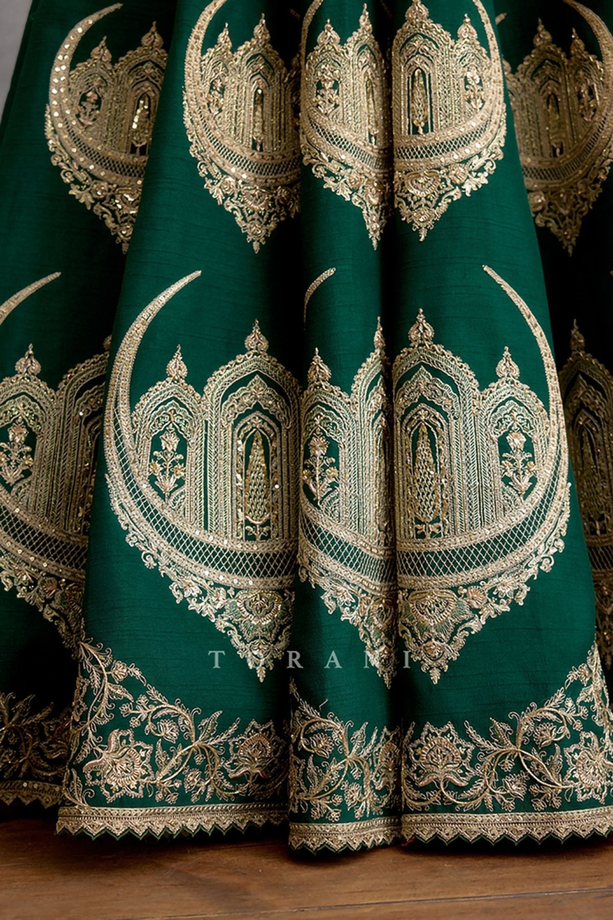 Rangbahaar Kinza Lehenga Set