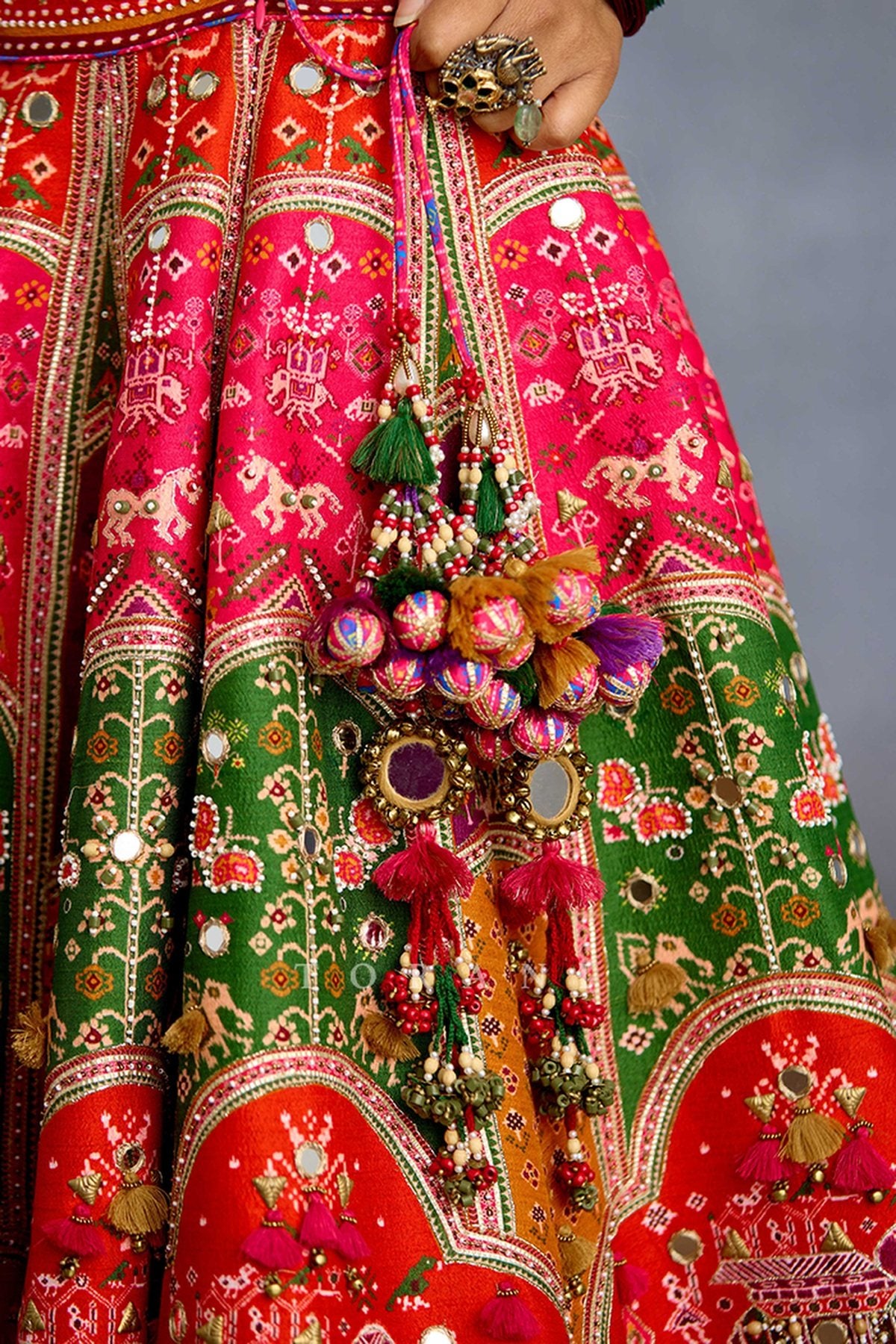 Rangili Dhruvi Drashti Lehenga Set
