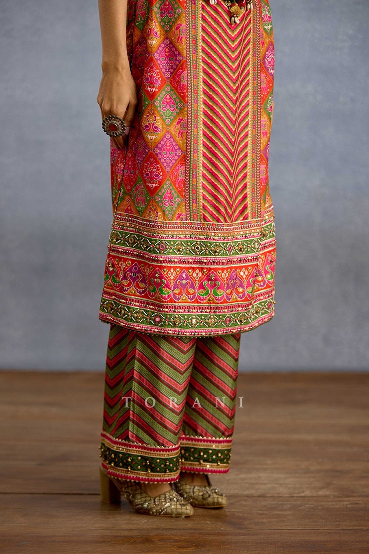 Rangili Jinal Kurta Set