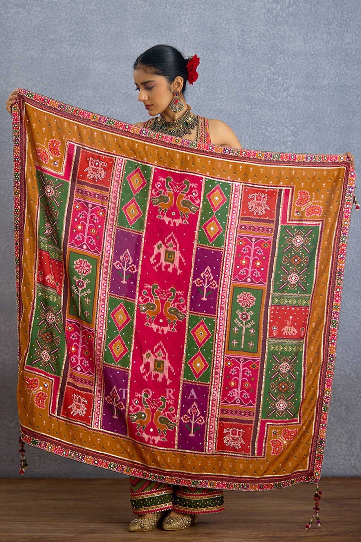 Rangili Patola Scarf