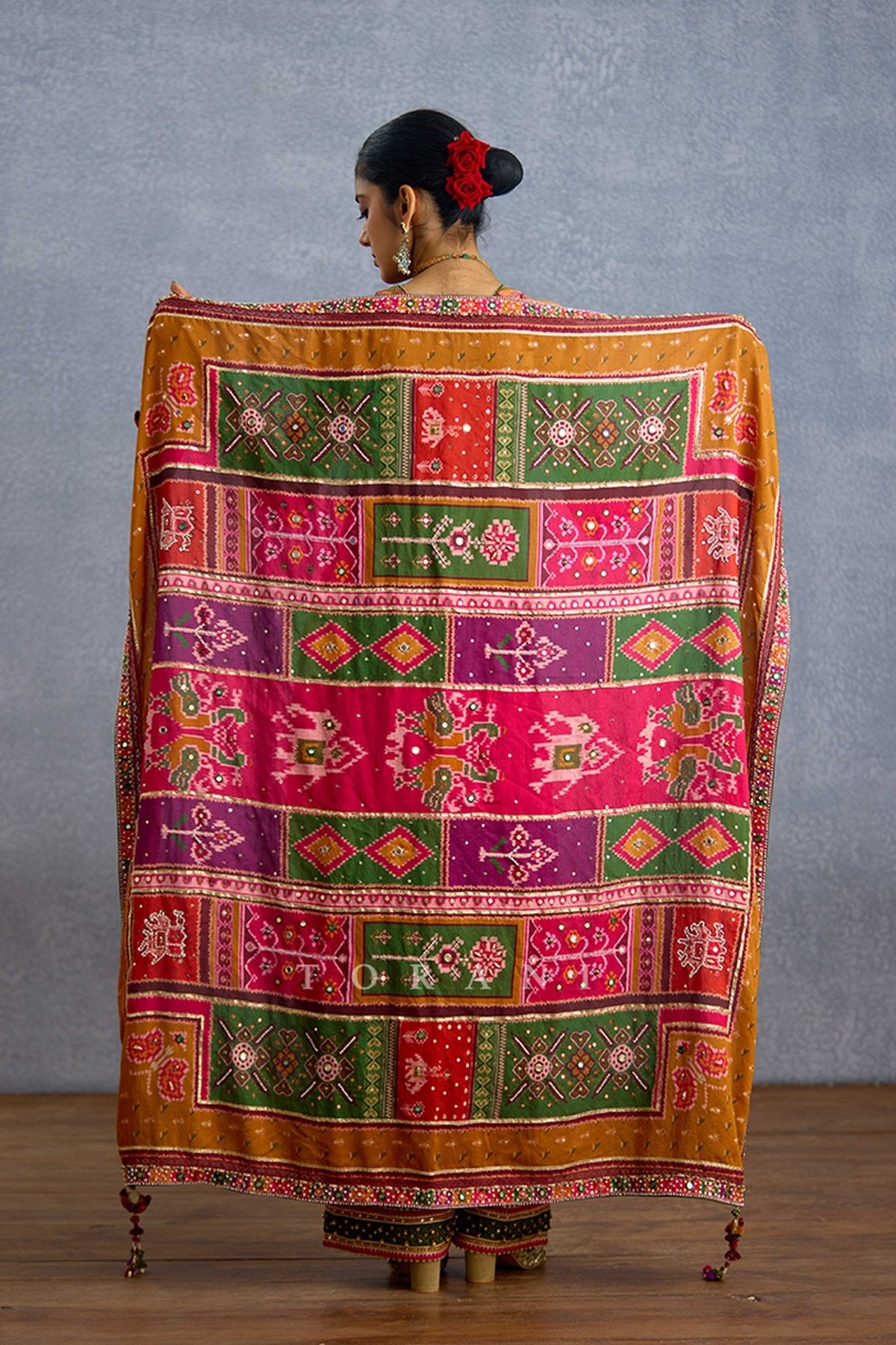 Rangili Patola Scarf