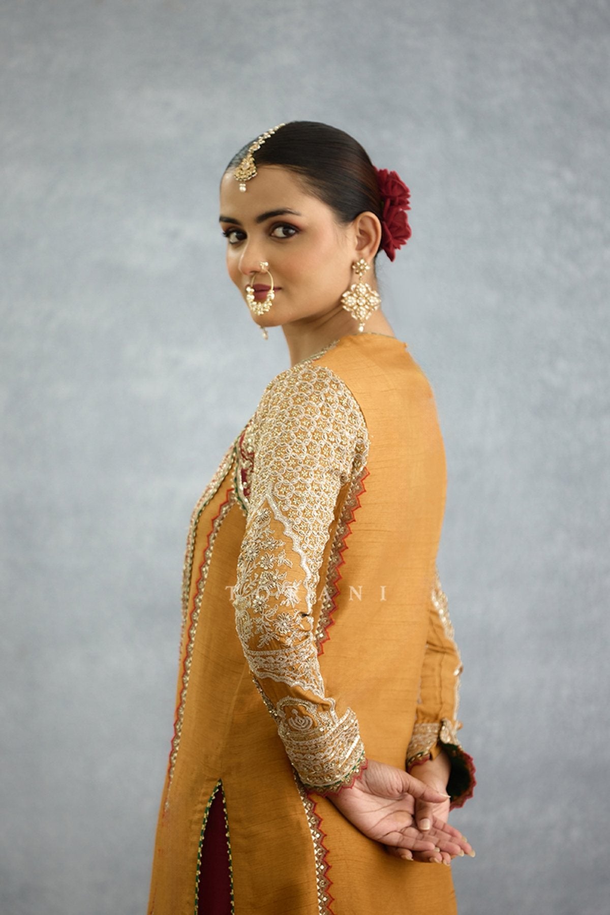 Rangnoor Izra Kurta Set