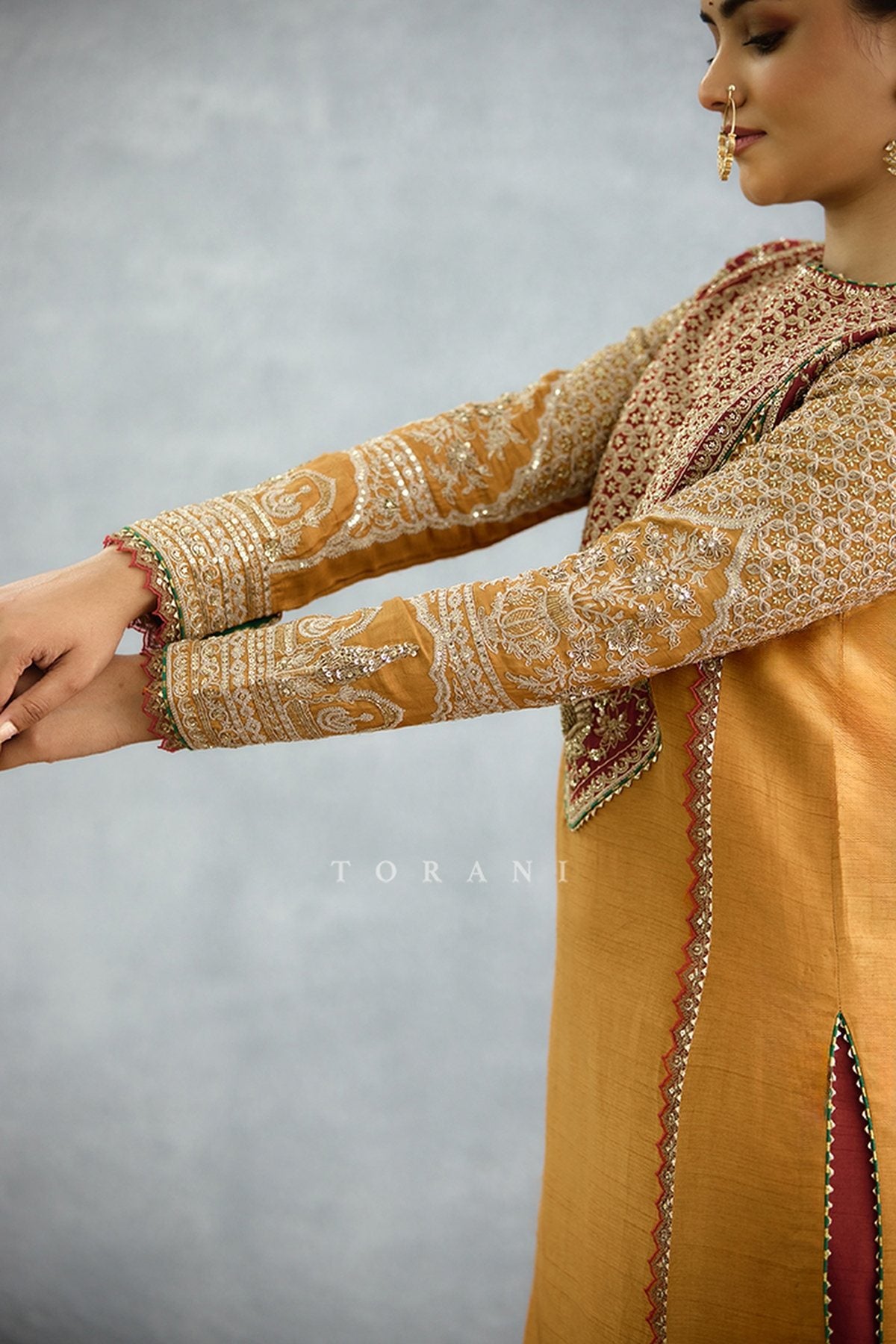 Rangnoor Izra Kurta Set